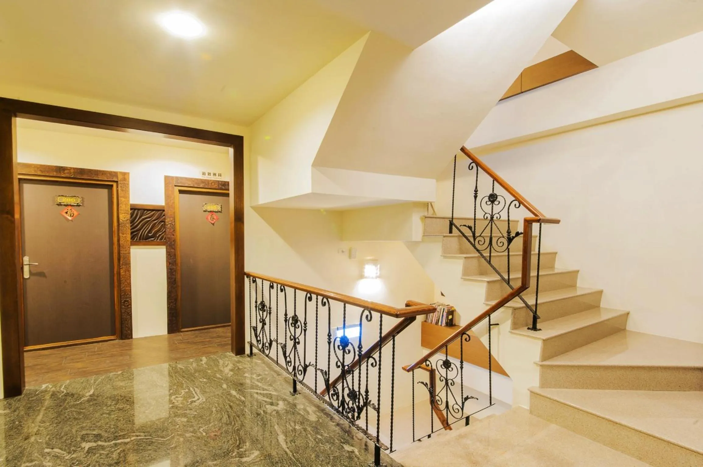 Decorative detail in Seasons Bali Fashion Inn