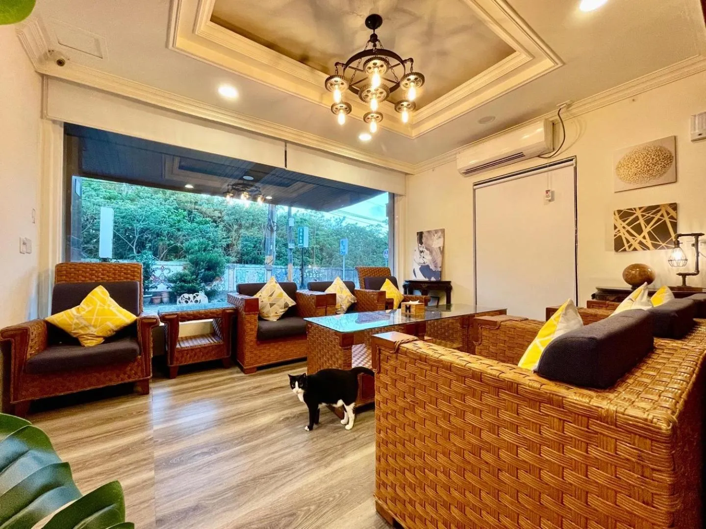 TV and multimedia in Martin Wales Inn