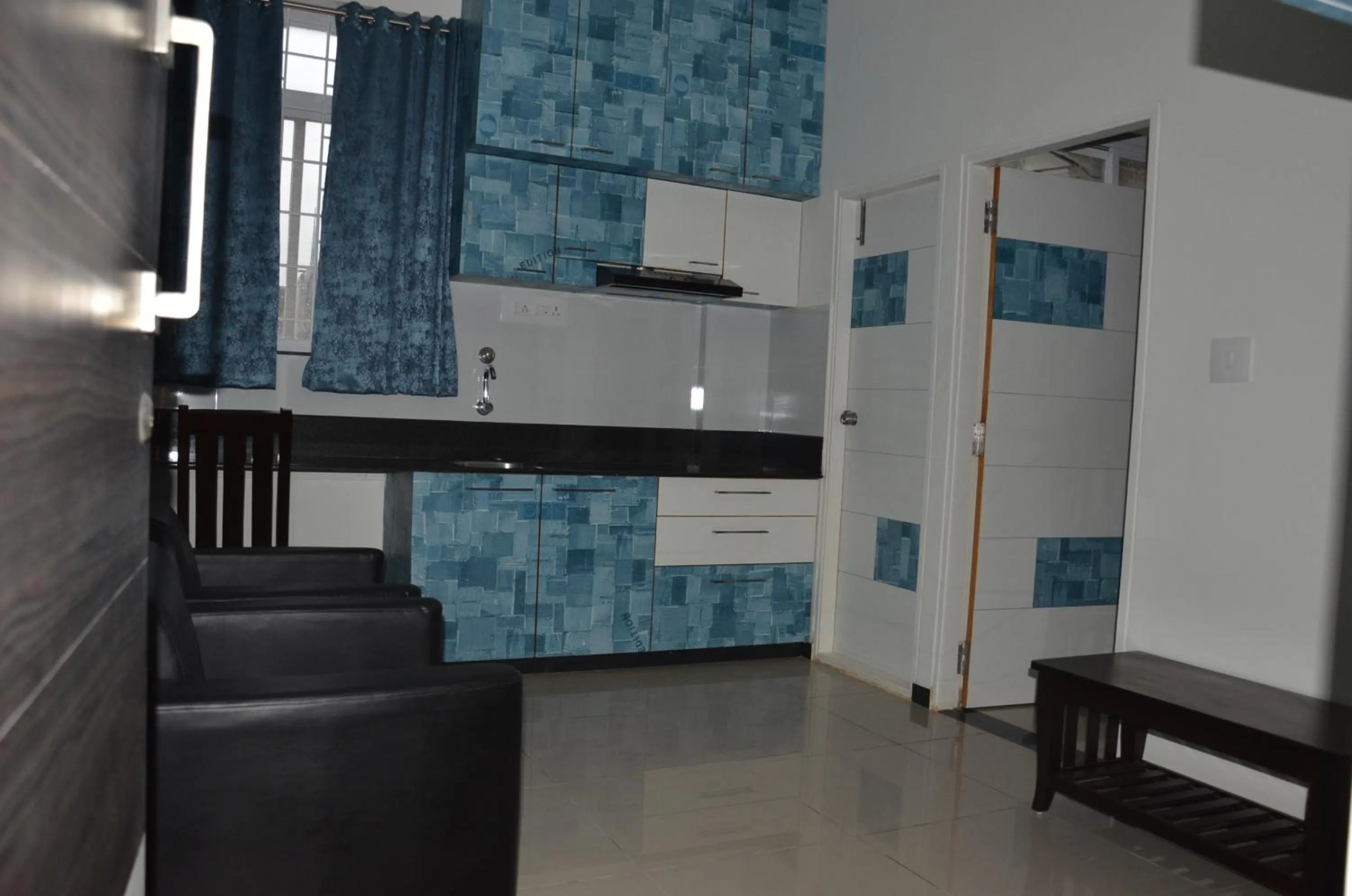 Kitchen or kitchenette in SAP Golden Grande Electronic City