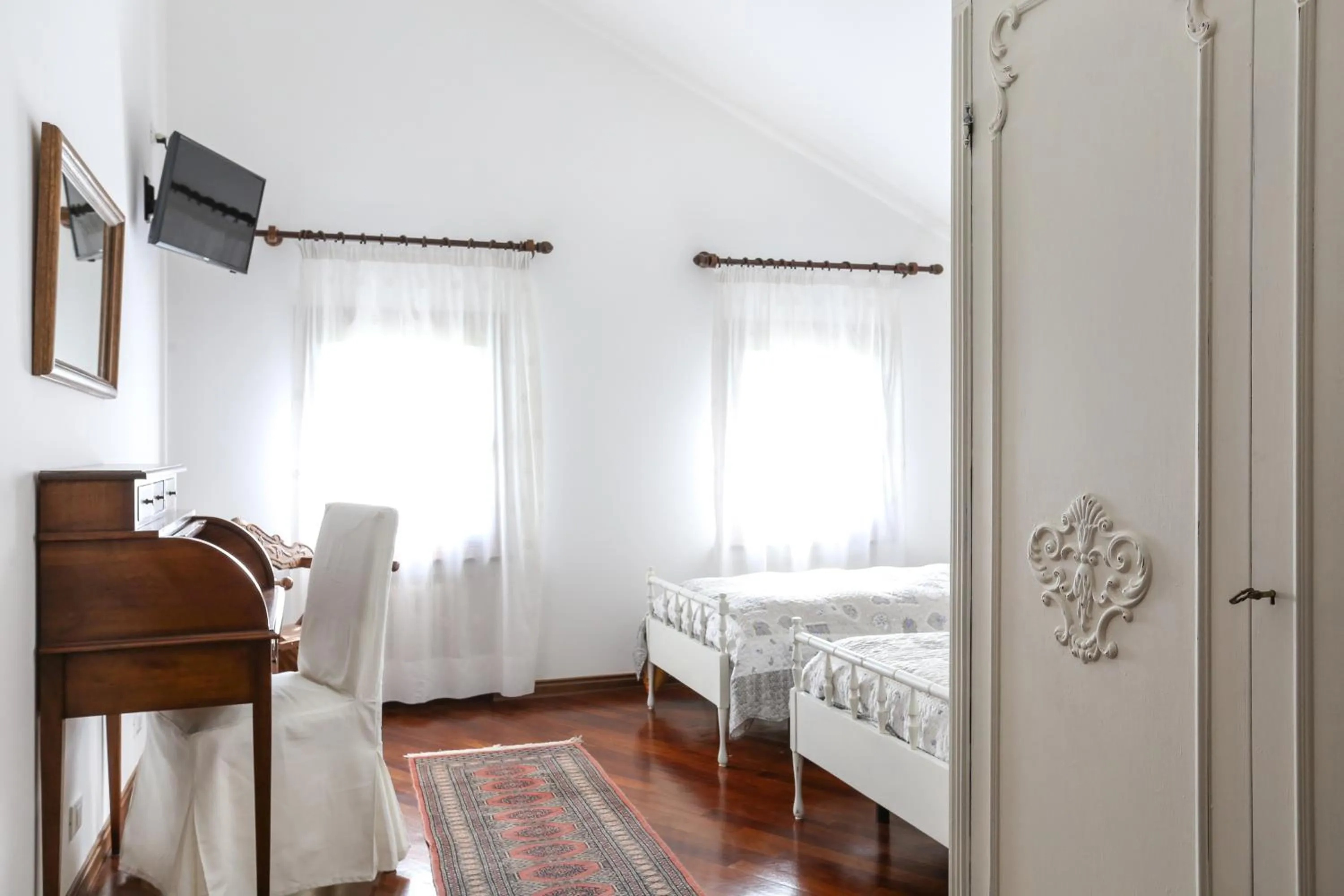 Bedroom, Bed in La Dimora di Lara B&B