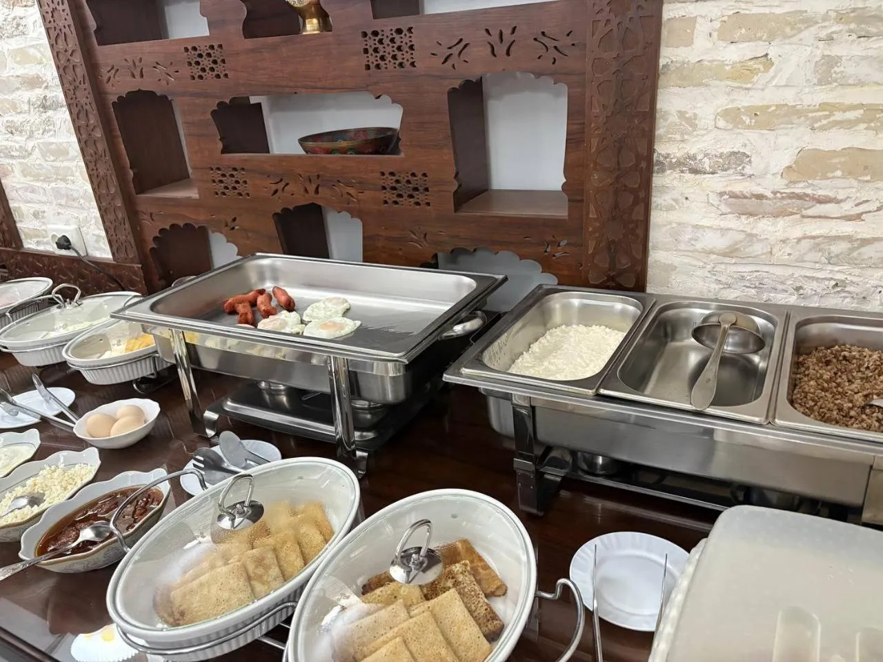 Food and drinks in Porso Boutique Hotel