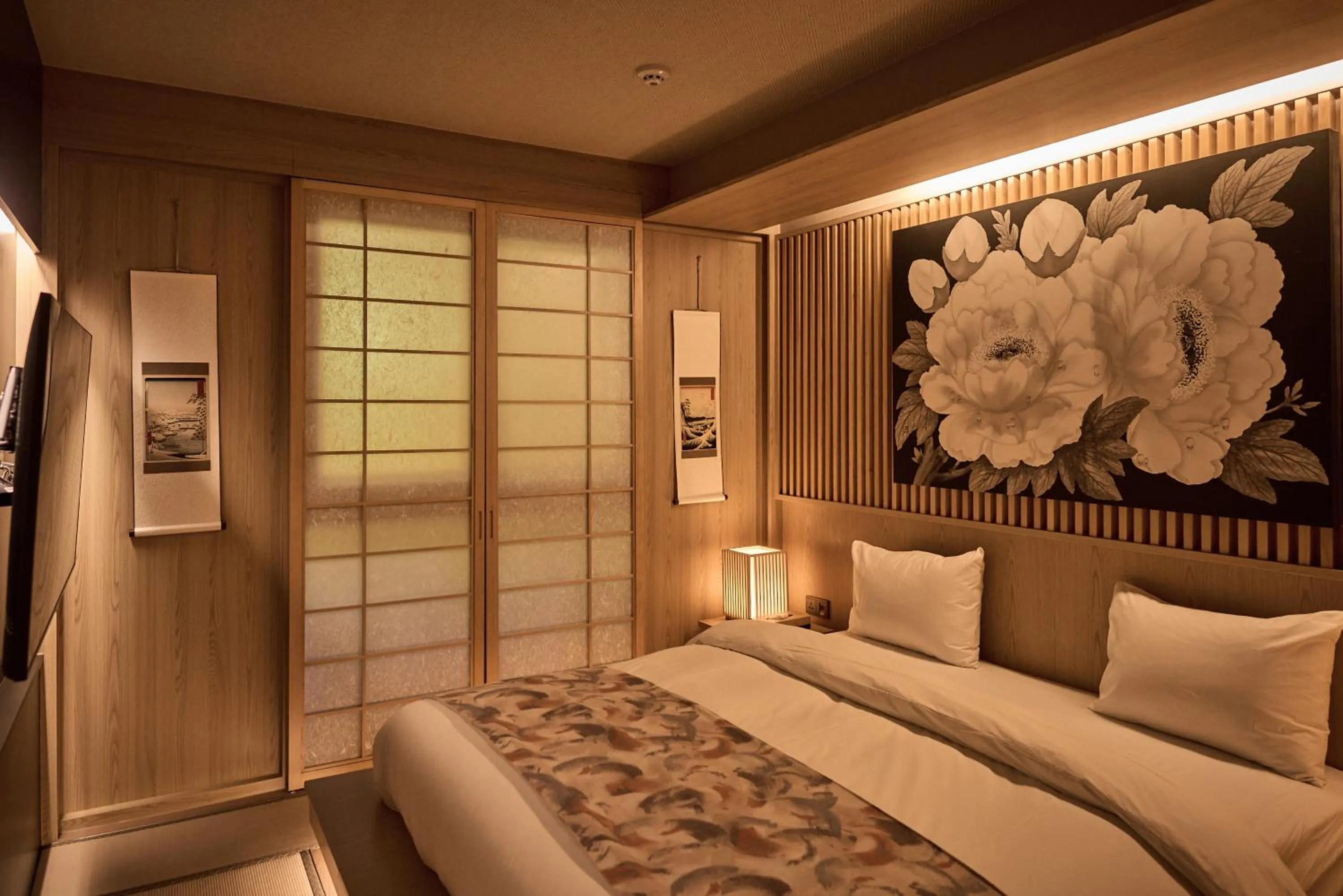 Bedroom, Bed in Hoshikage Ryokan Hotel