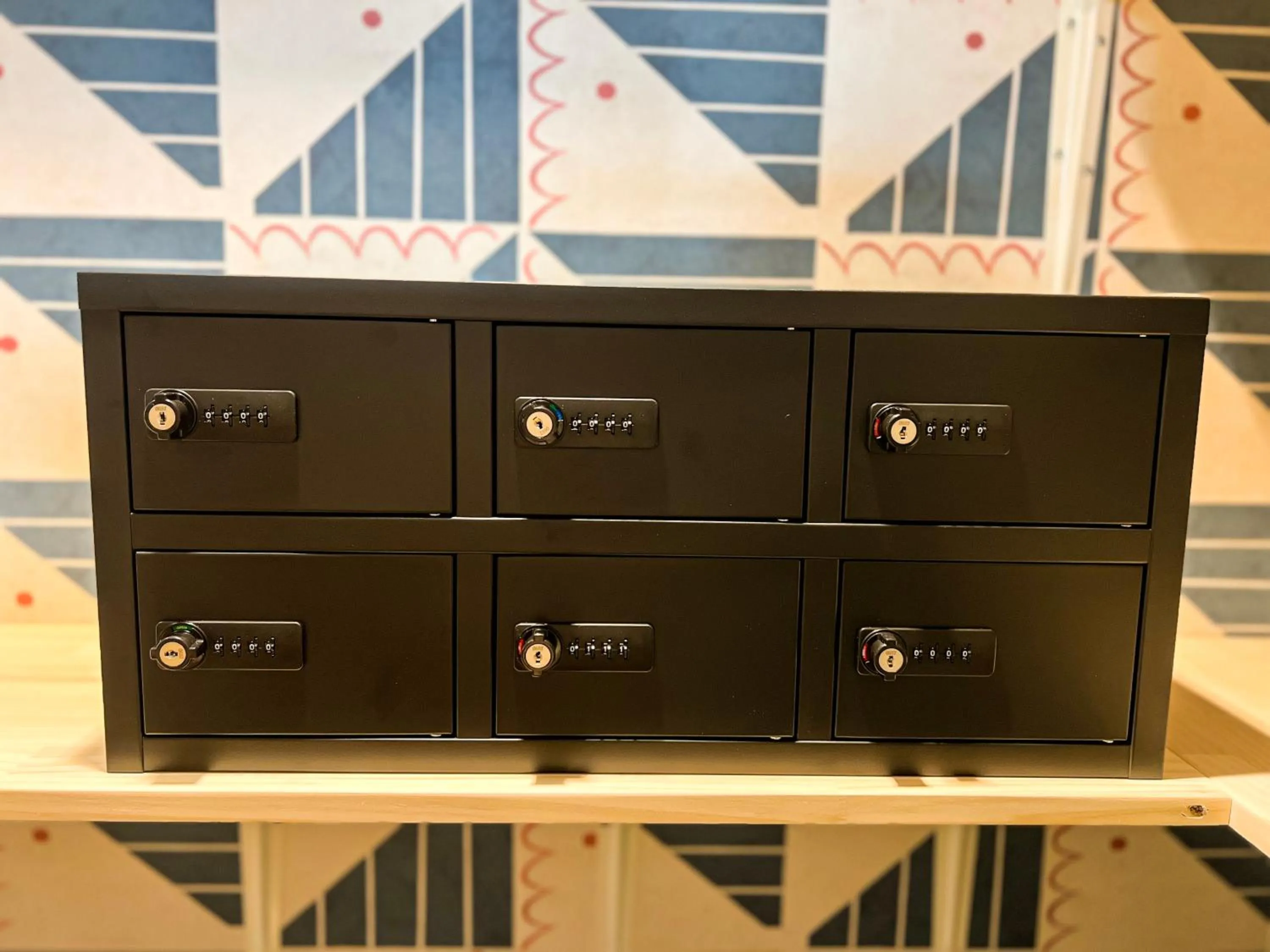 locker in Hostel Hangout Best Value Near Kuromon Market & Namba