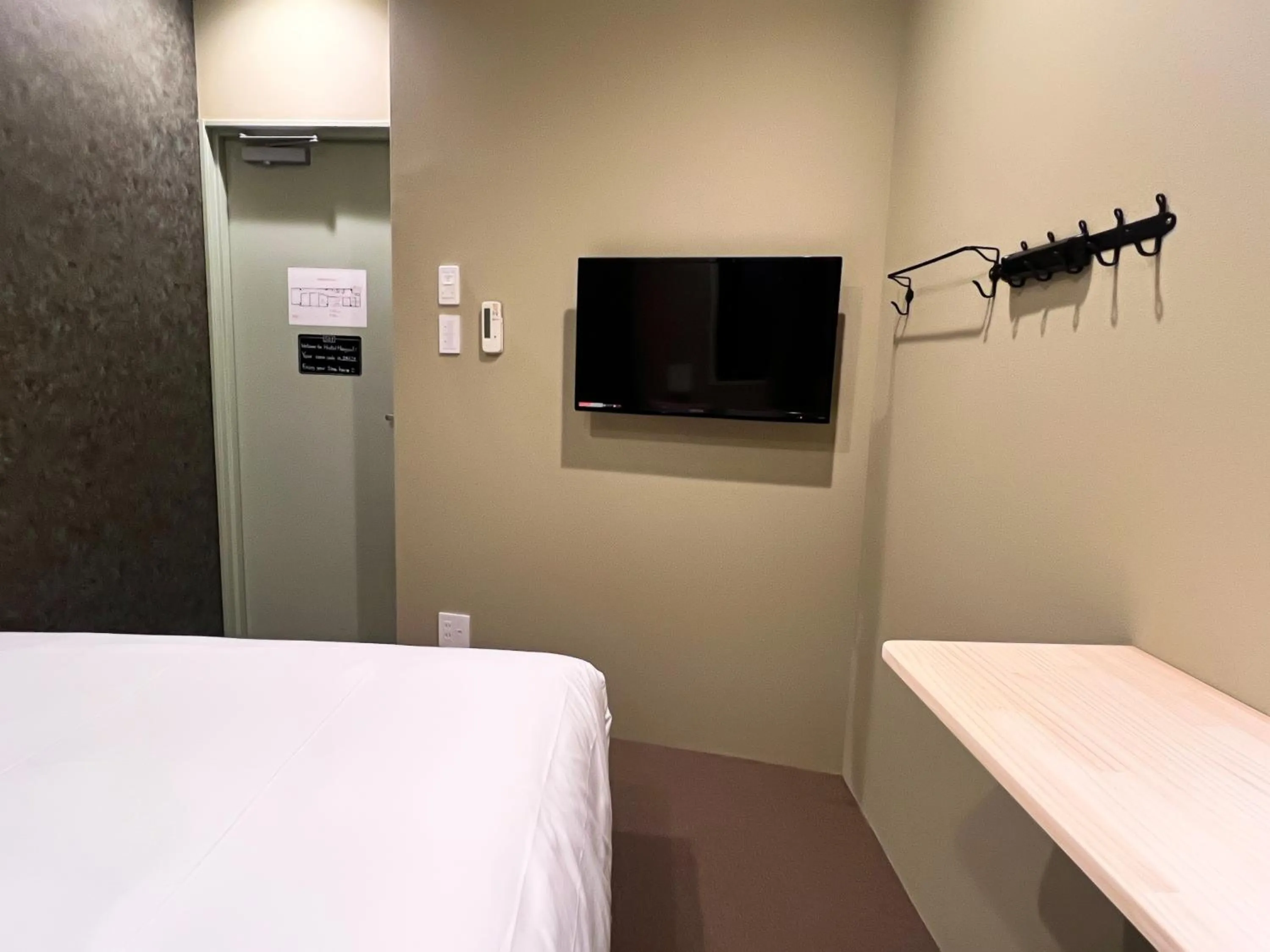 Bedroom, Bed in Hostel Hangout Best Value Near Kuromon Market & Namba