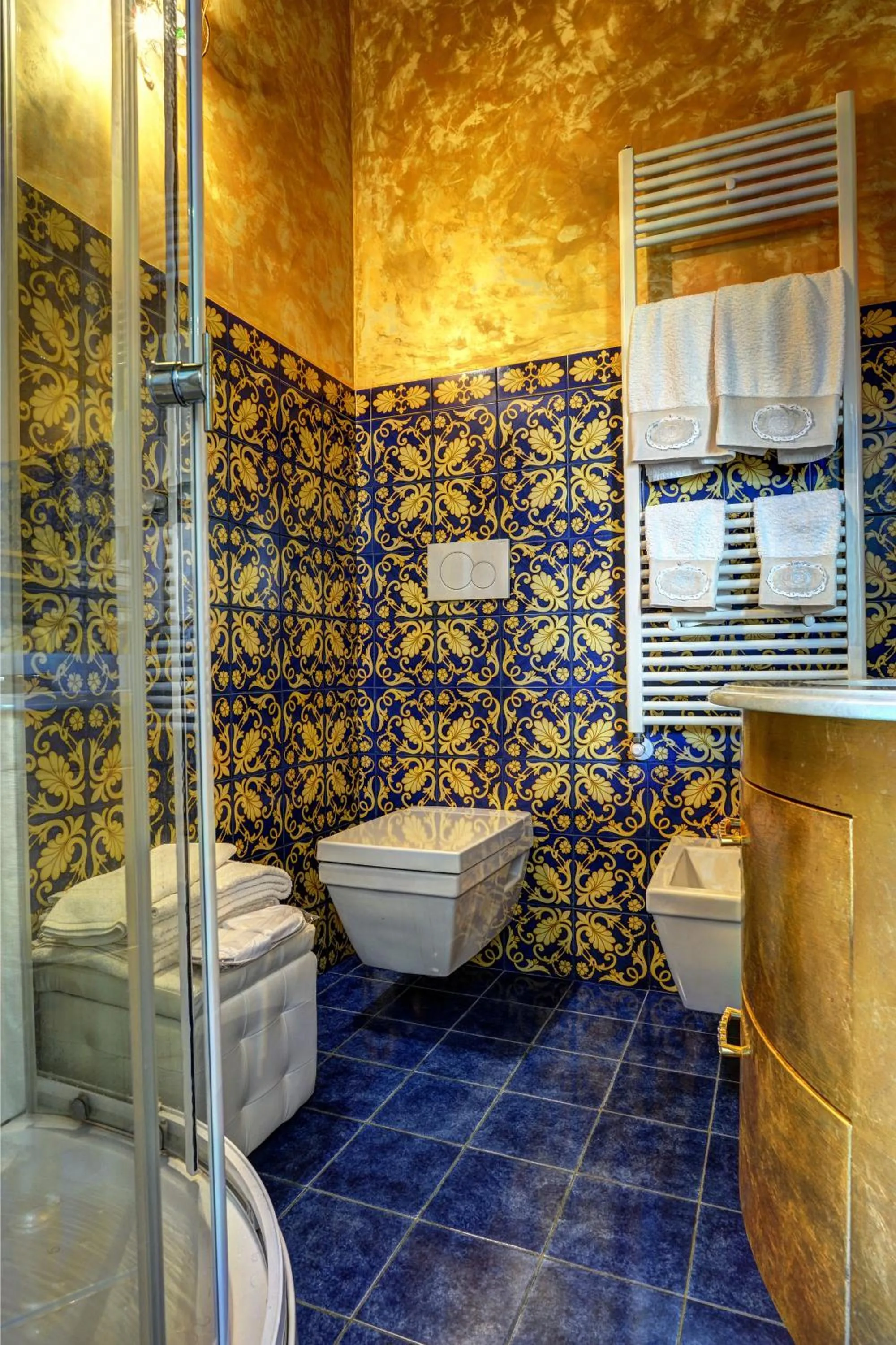 Bathroom in La Dimora Delle Rondini