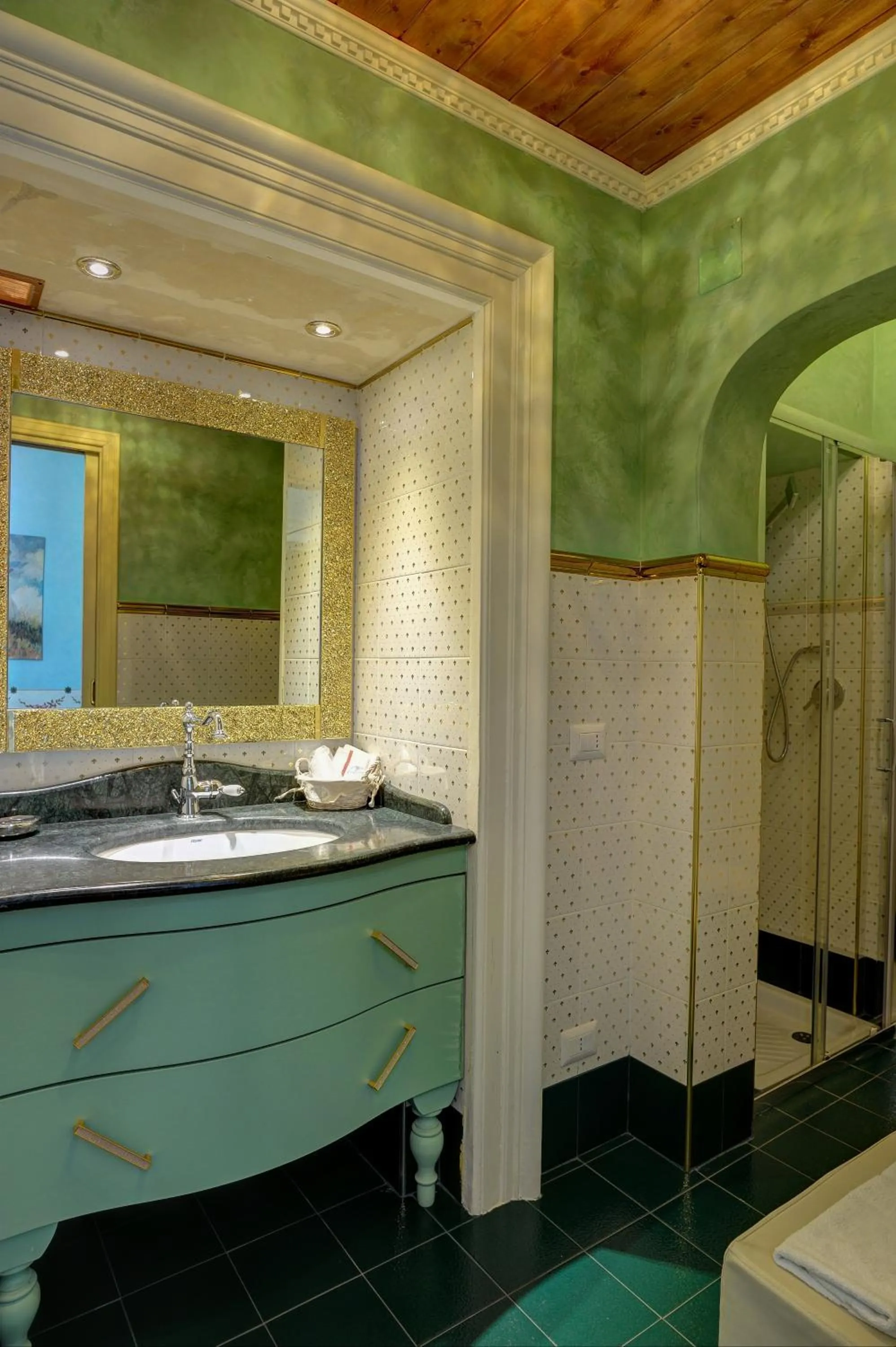 Bathroom in La Dimora Delle Rondini