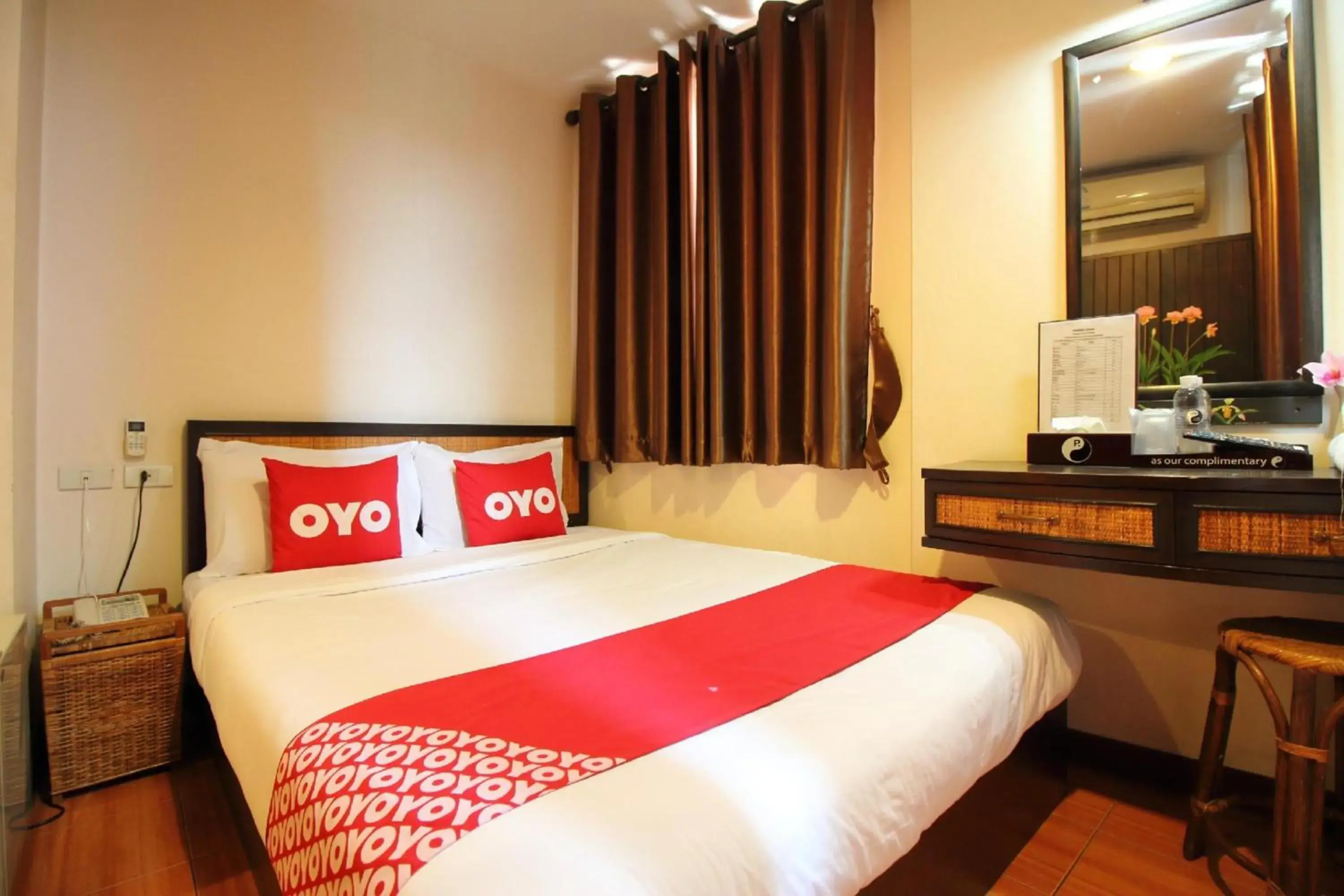 Superior Double Room in Pannee Lodge Khaosan - SHA Plus Superior Double Room in Pannee Lodge Khaosan - SHA Plus