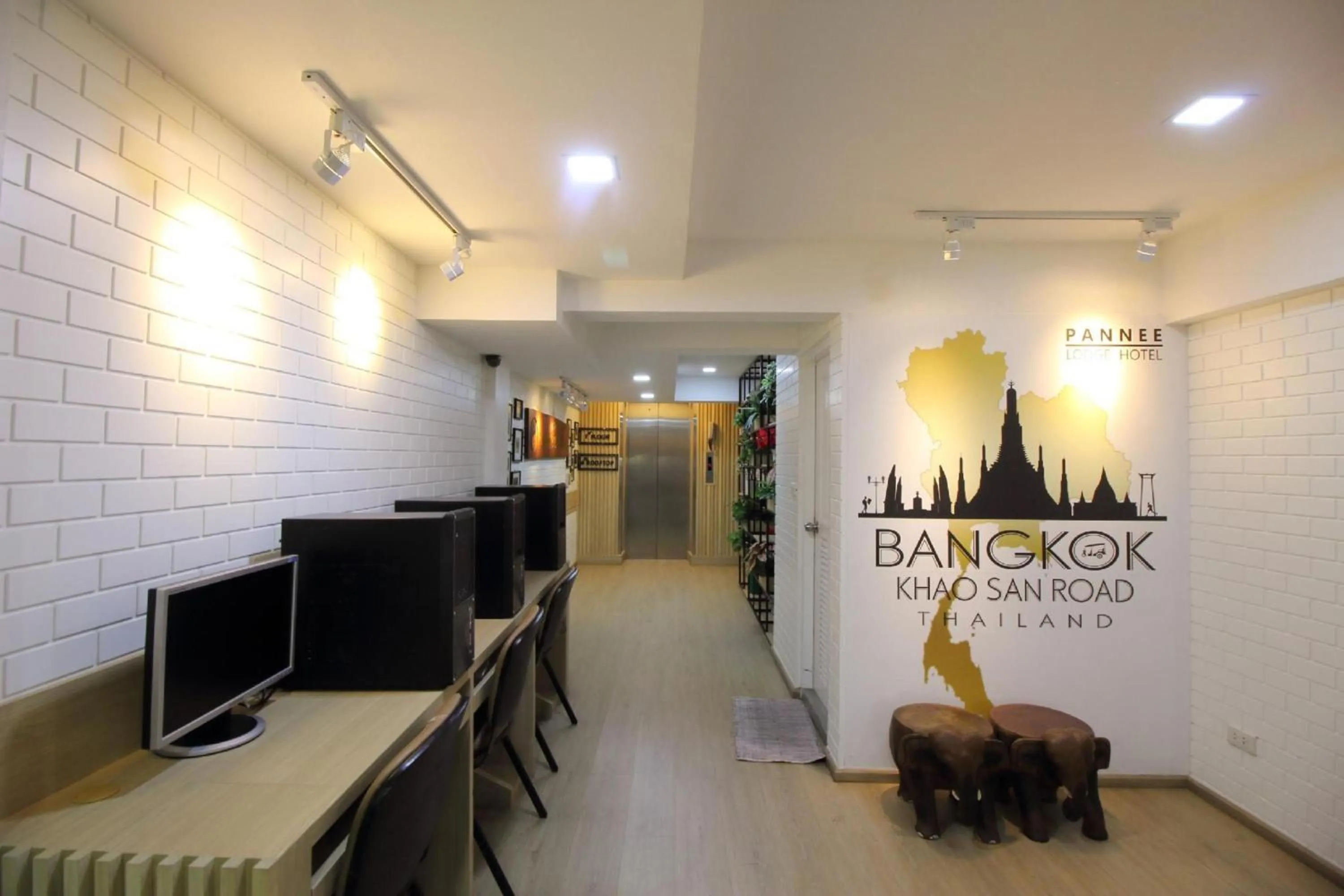 Lobby or reception in Pannee Lodge Khaosan - SHA Plus