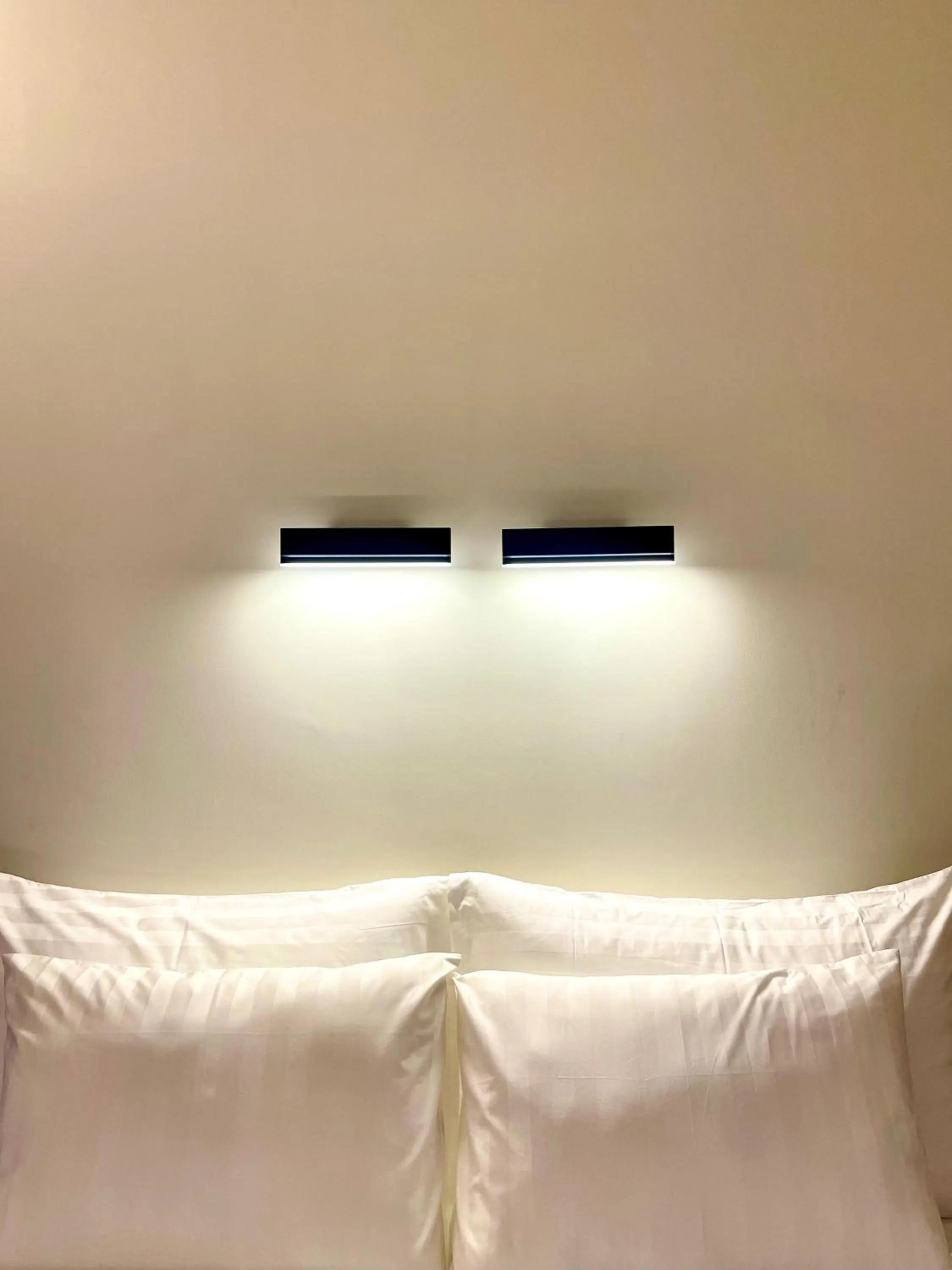 Bed in ATOOI Hotel Alam Sutera