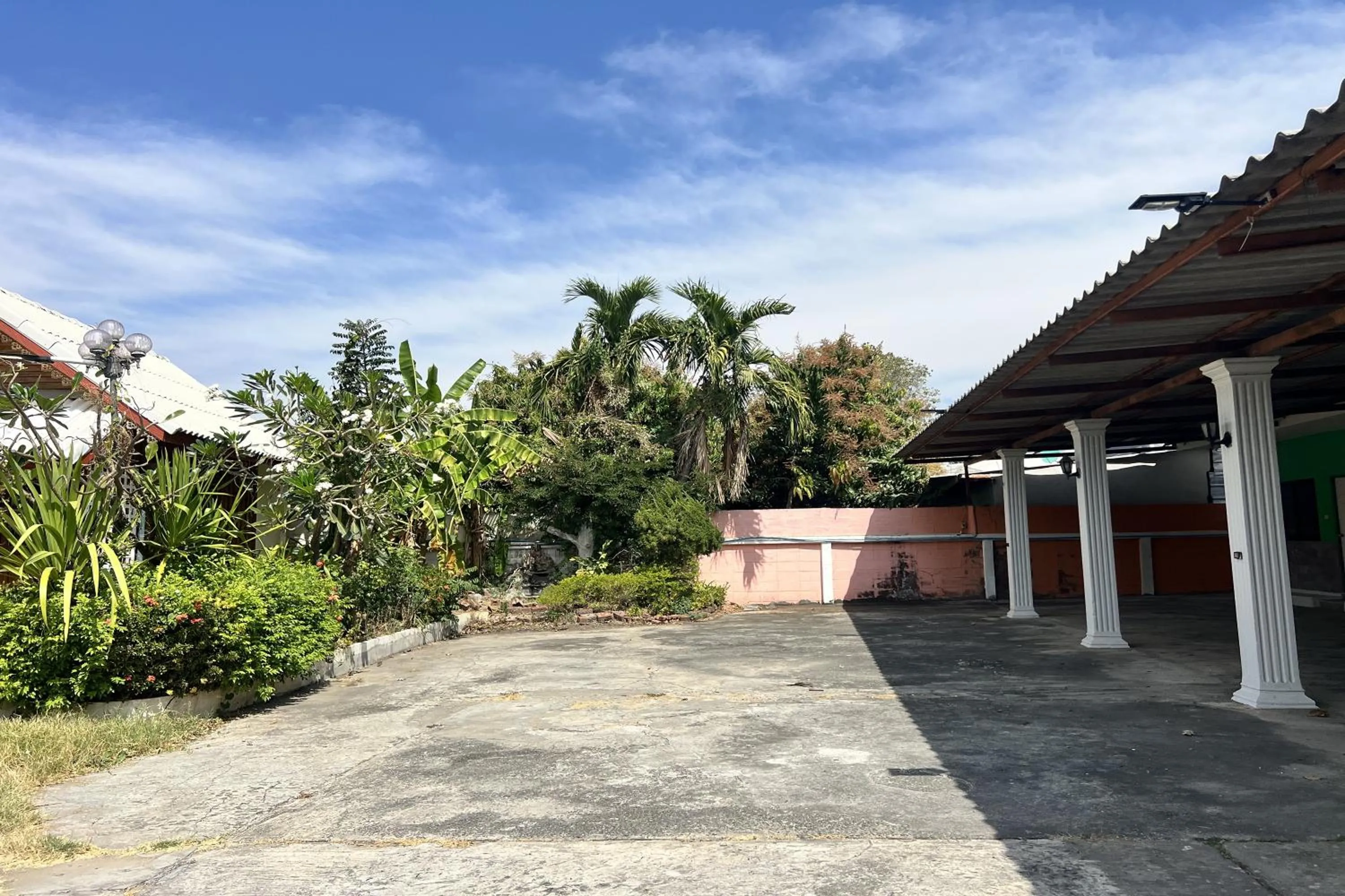 Property building in Paradise Resort Buriram