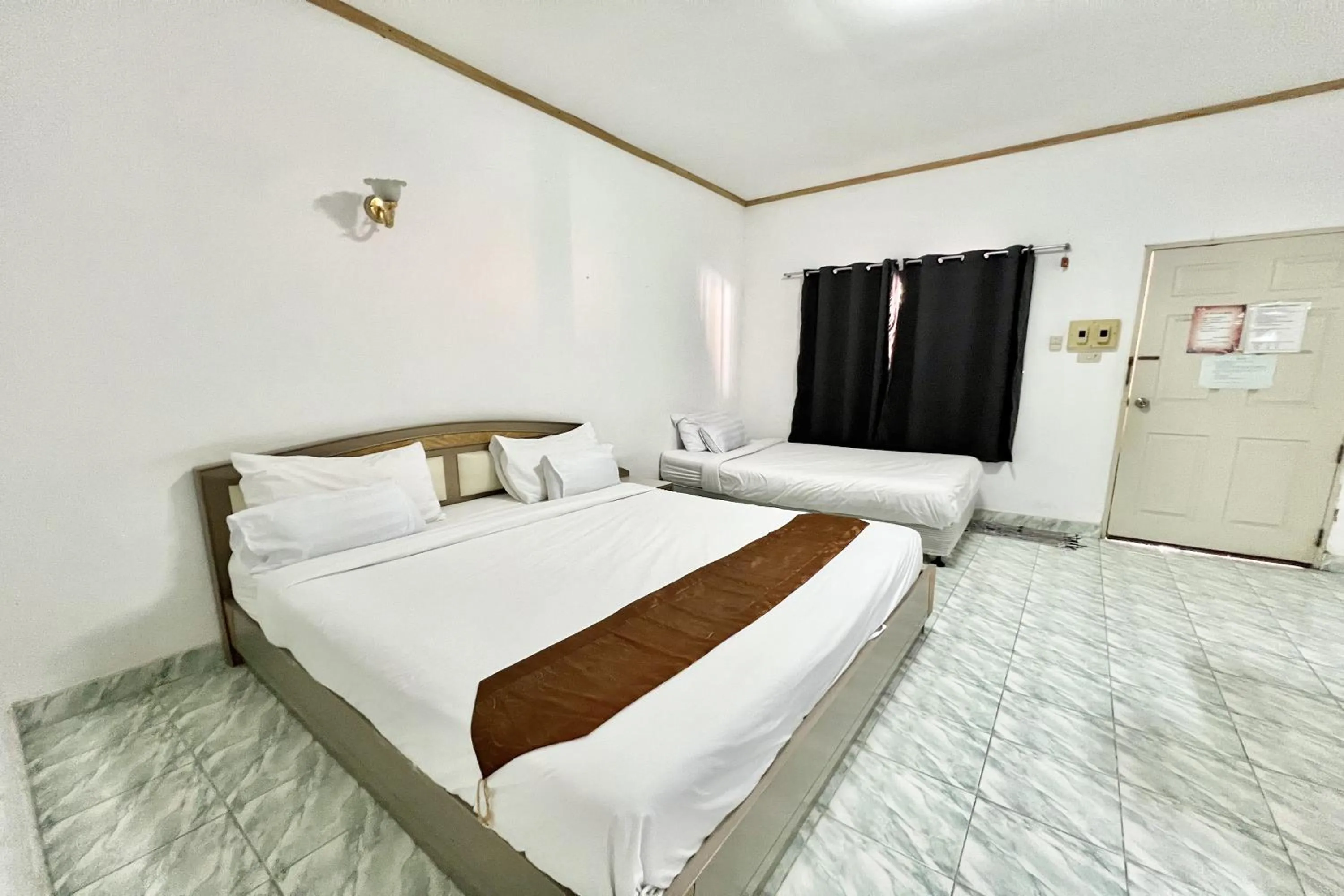 Bed in Paradise Resort Buriram