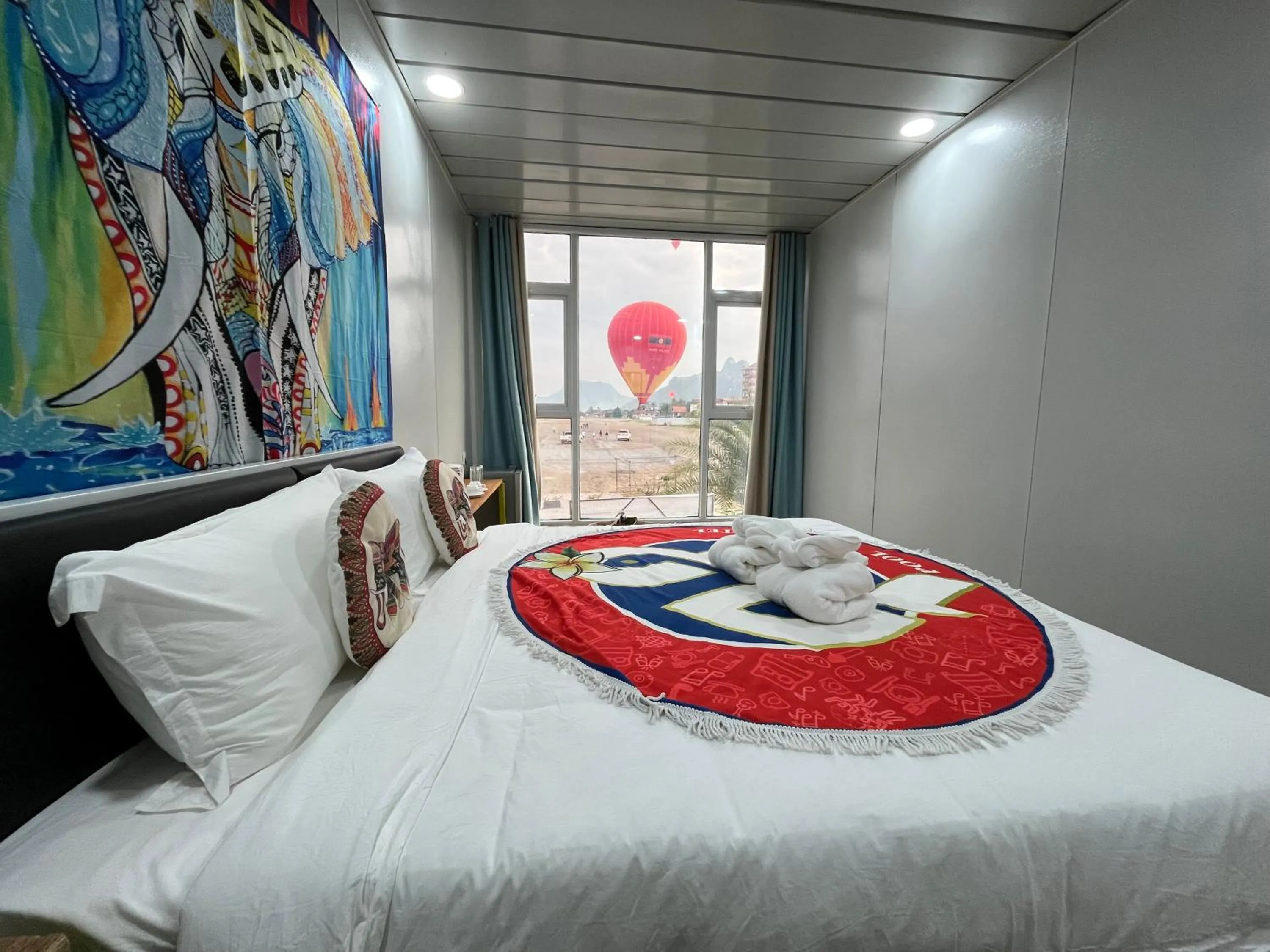 Bed in Pool Party Hotel