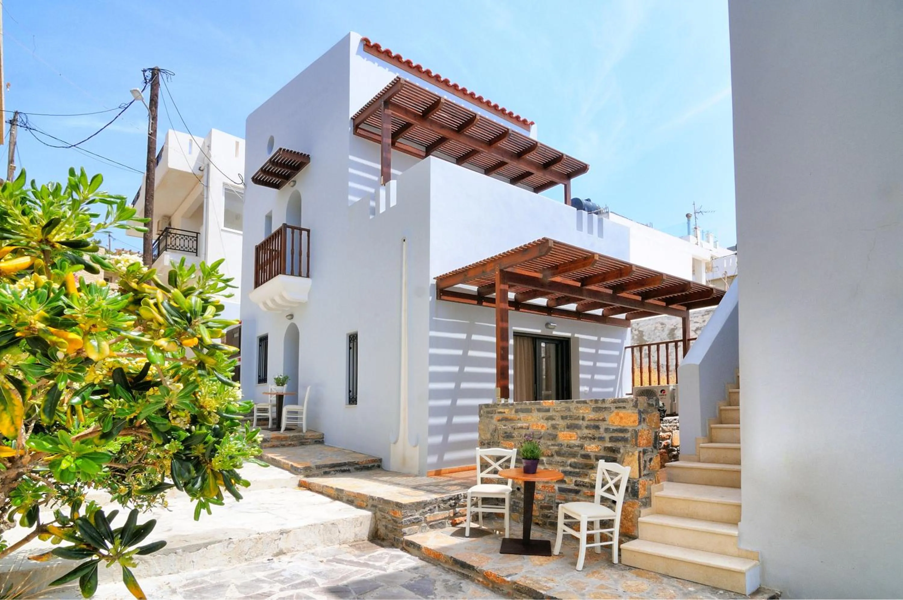 Facade/entrance in Myrtos Mare Suites