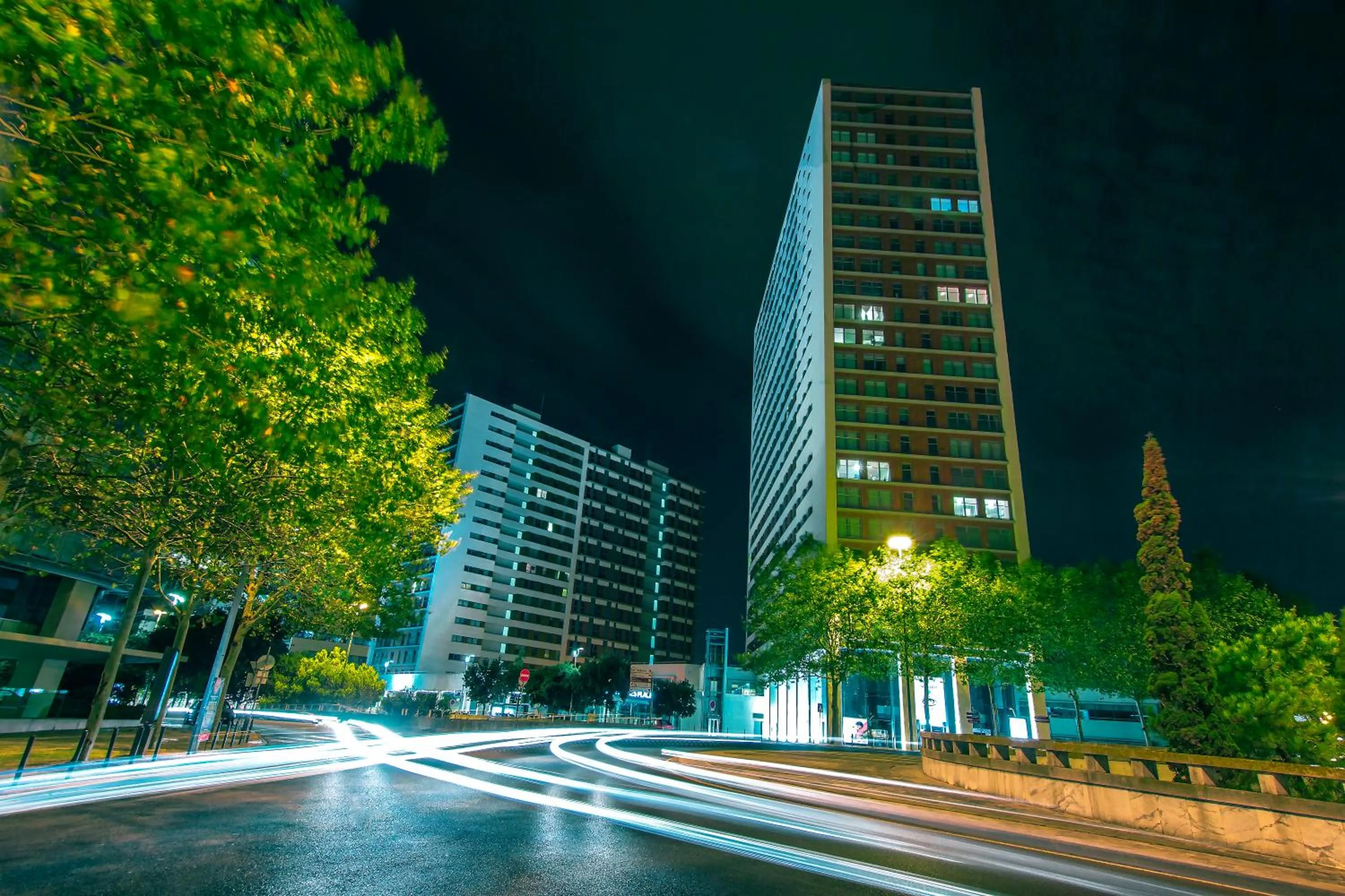 Facade/entrance in Oriente 57 Apartments by APT IIN - Parque das Nações