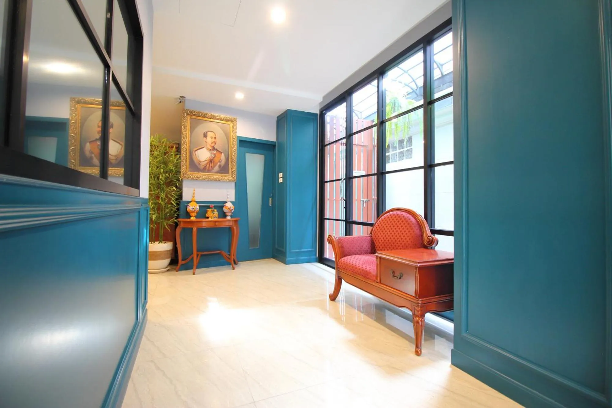 Super OYO 484 Pannee Residence Khaosan Sha Plus