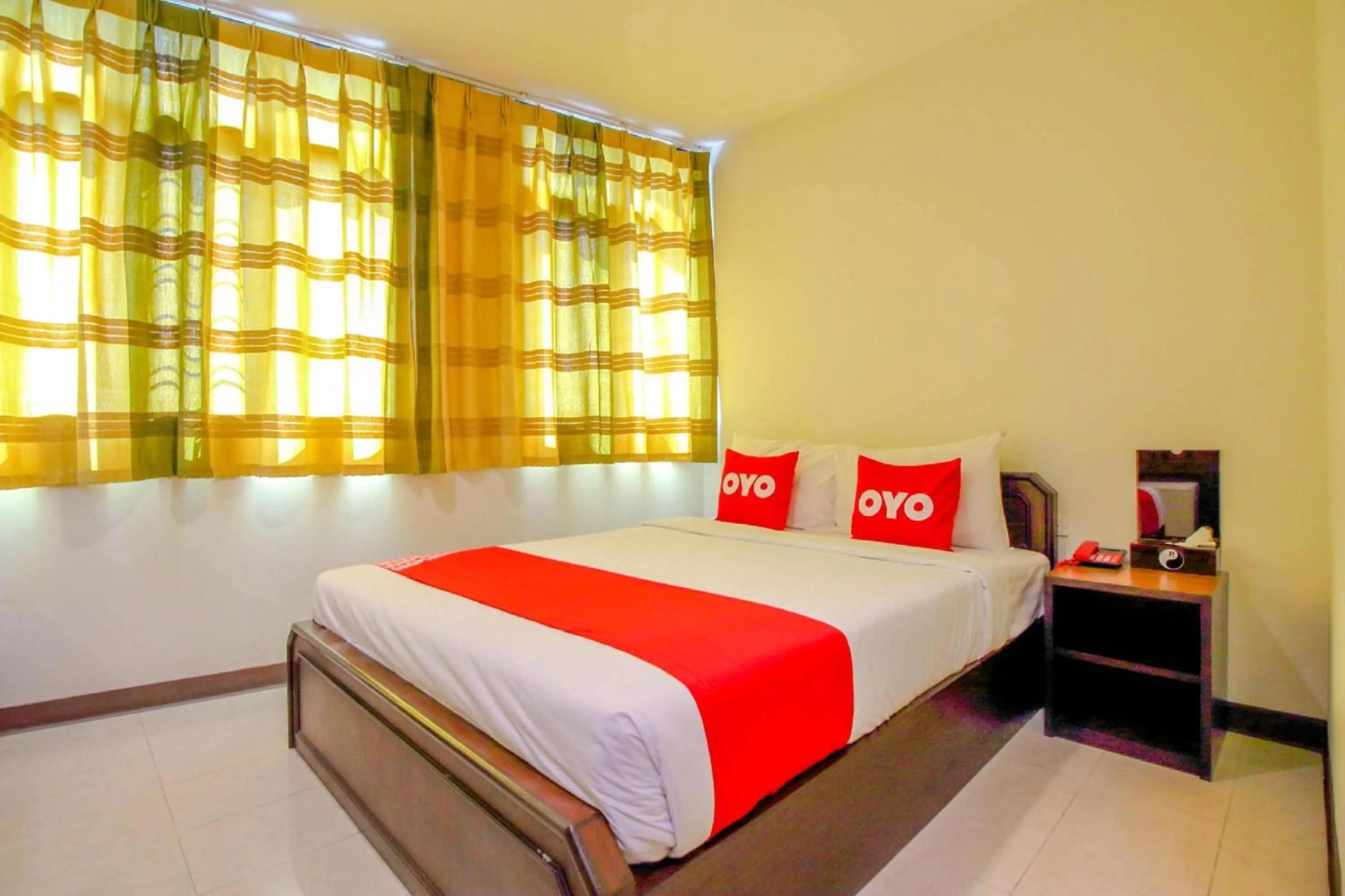 View (from property/room), Bed in Super OYO 484 Pannee Residence Khaosan Sha Plus
