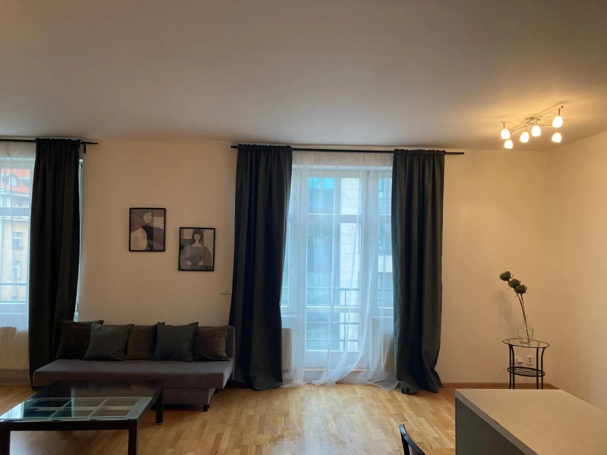 Bed in Top Wenceslas Square Apartment