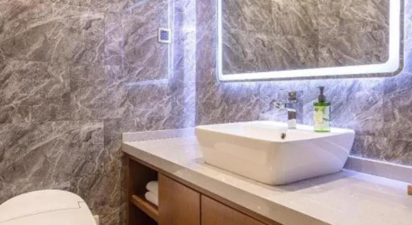 Hongqiao Pujue International Zhongshan Park Metro Station