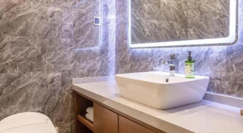 Hongqiao Pujue International Zhongshan Park Metro Station