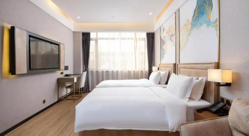 Bed in Hongqiao Pujue International Zhongshan Park Metro Station