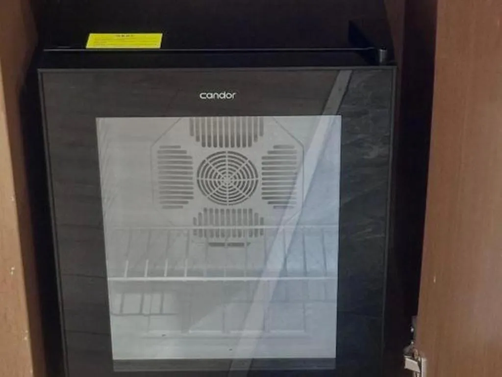 Hongqiao Pujue International Zhongshan Park Metro Station