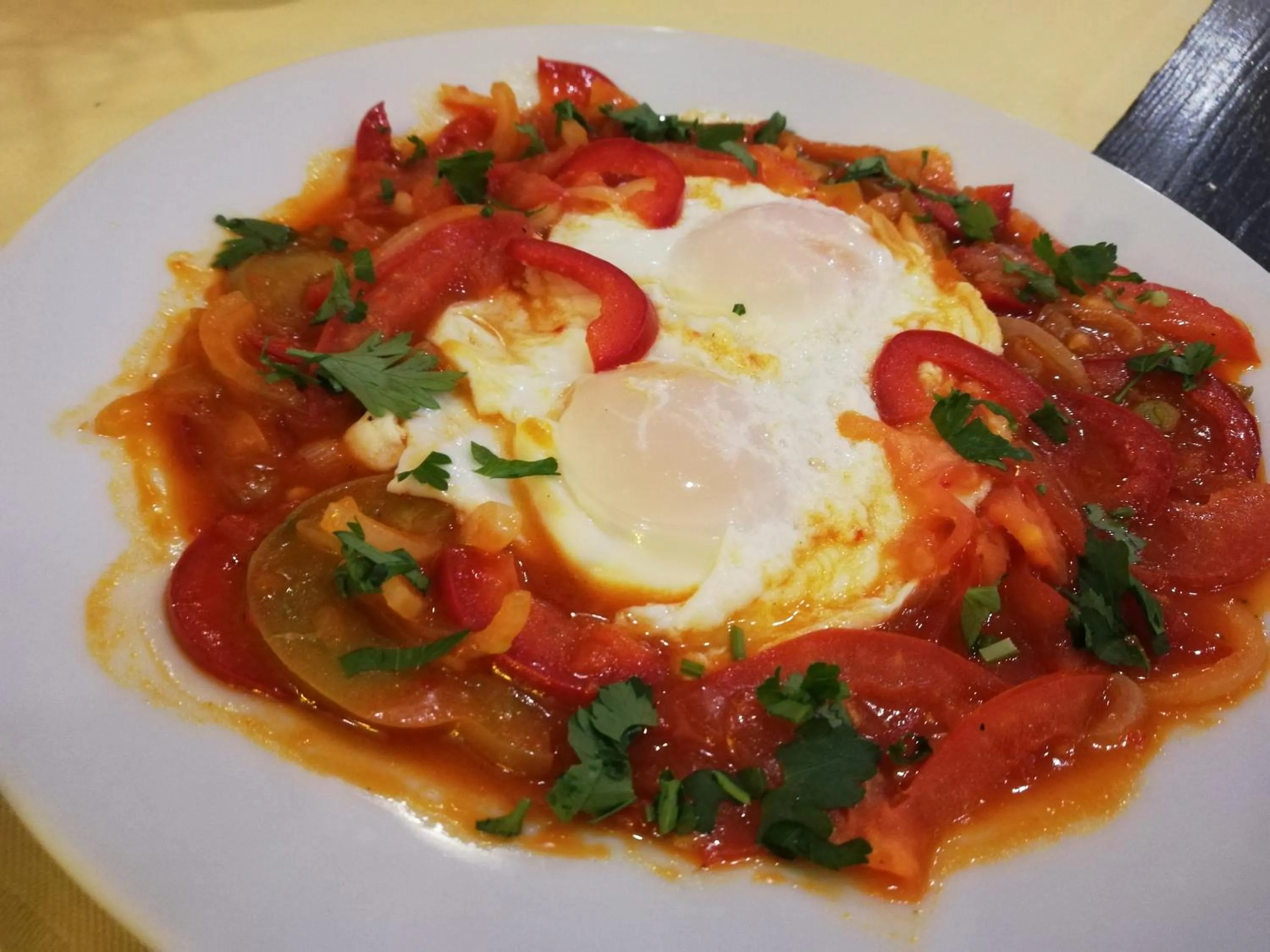 Food in Pensiunea Happy Inn