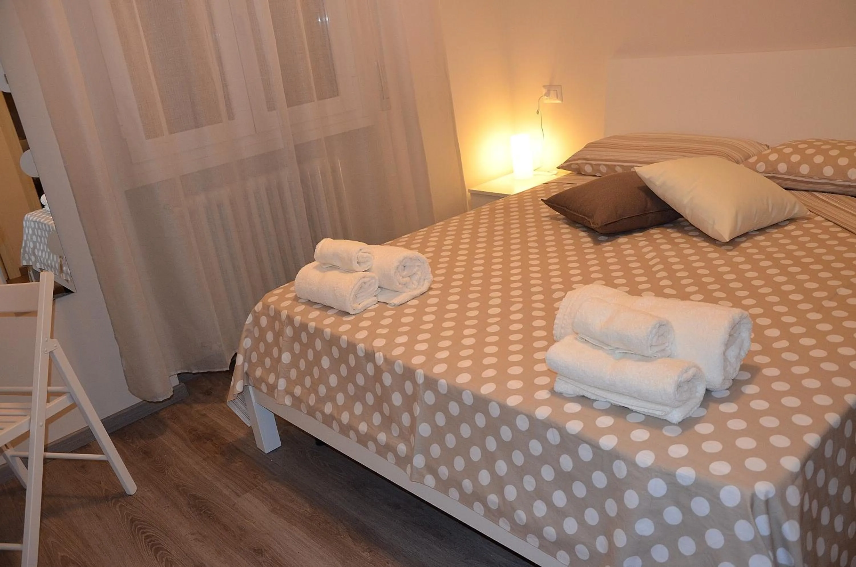 Photo of the whole room in B&B Panorama Iseo