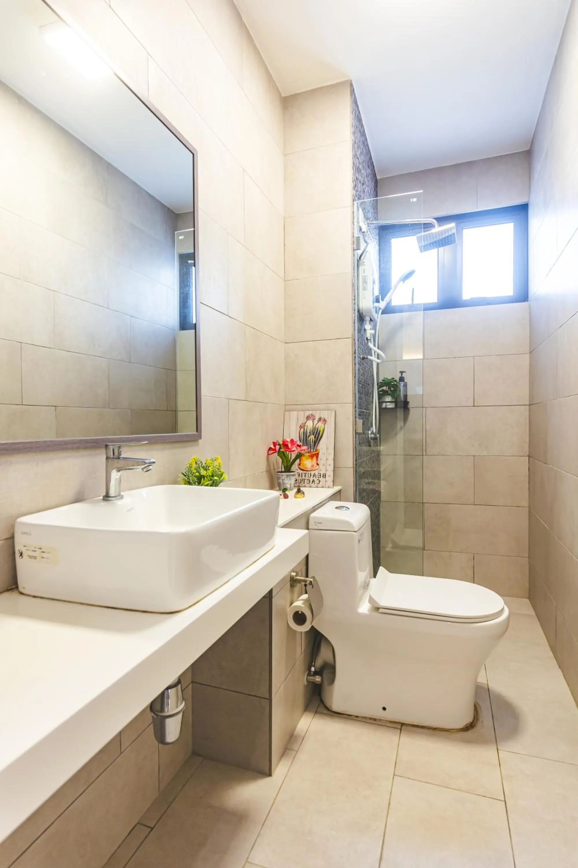 5StarPanda Seaview Suites at The Shore Kota Kinabalu