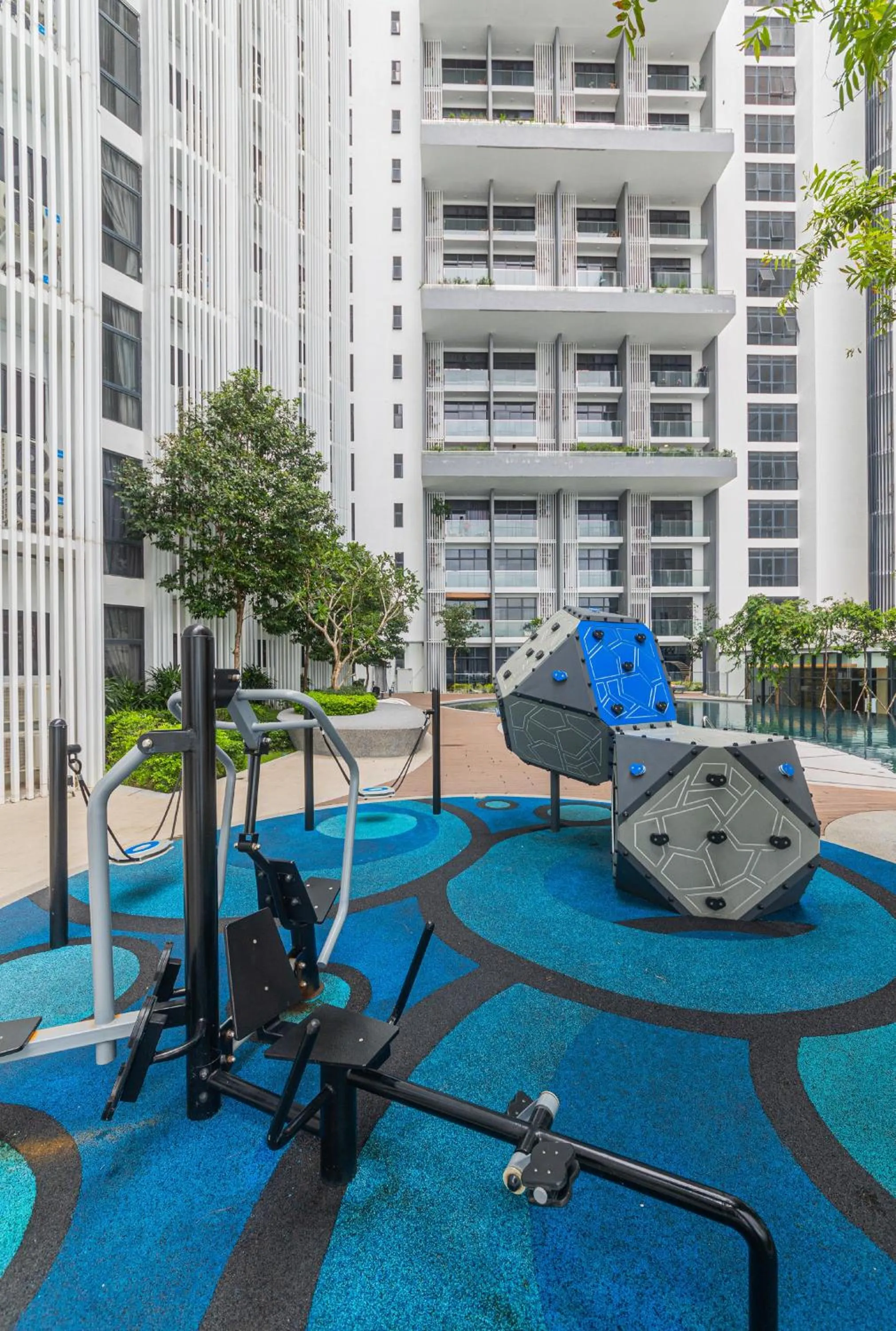 Property building in 5StarPanda Seaview Suites at The Shore Kota Kinabalu