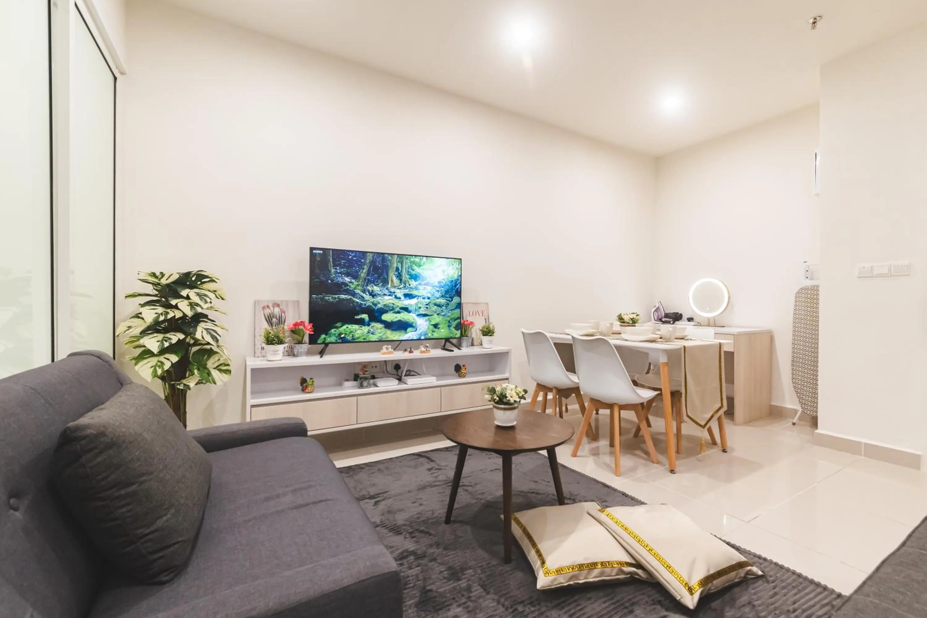 5StarPanda Seaview Suites at The Shore Kota Kinabalu