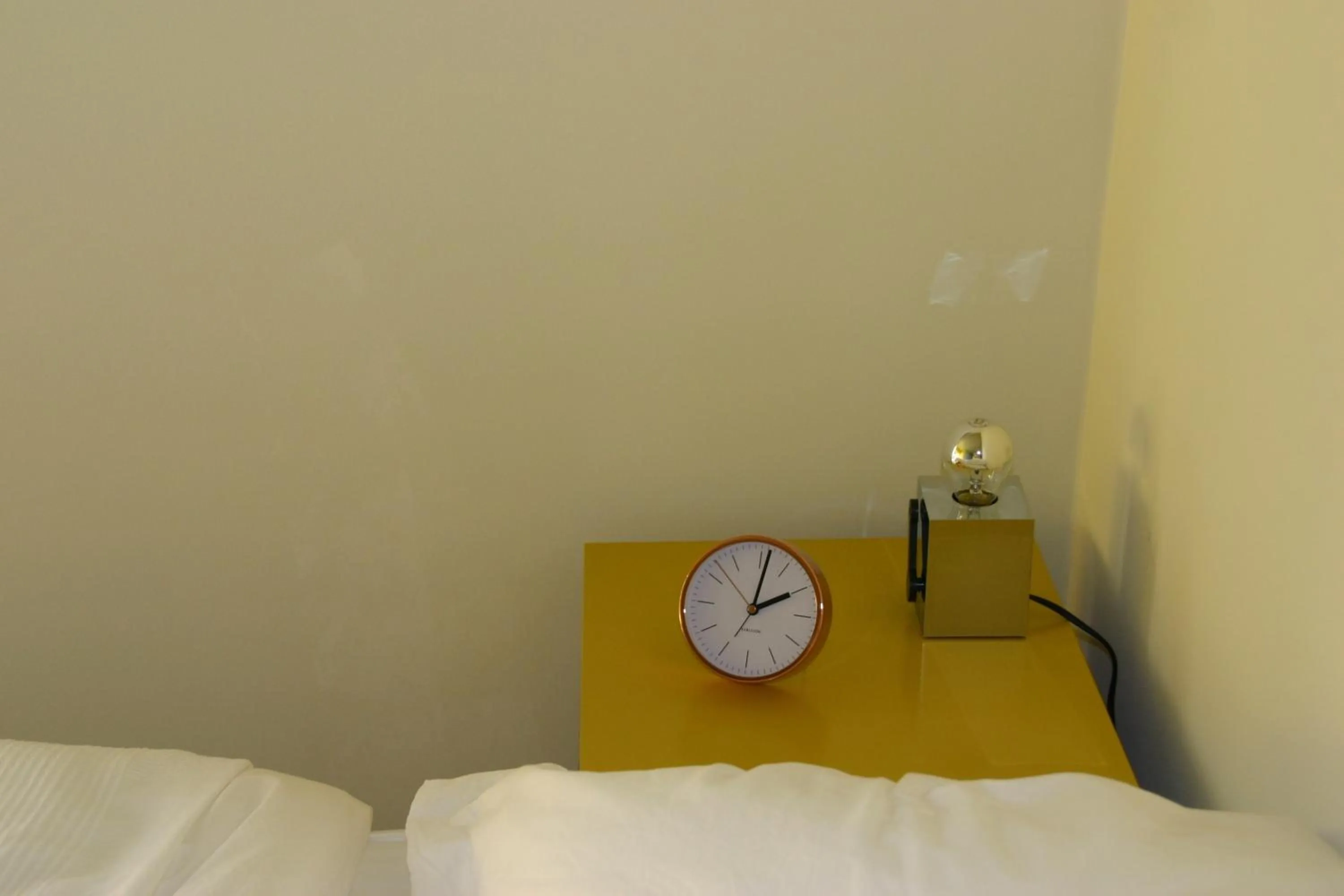 Decorative detail, Bed in De Kemp B&B & Studio's