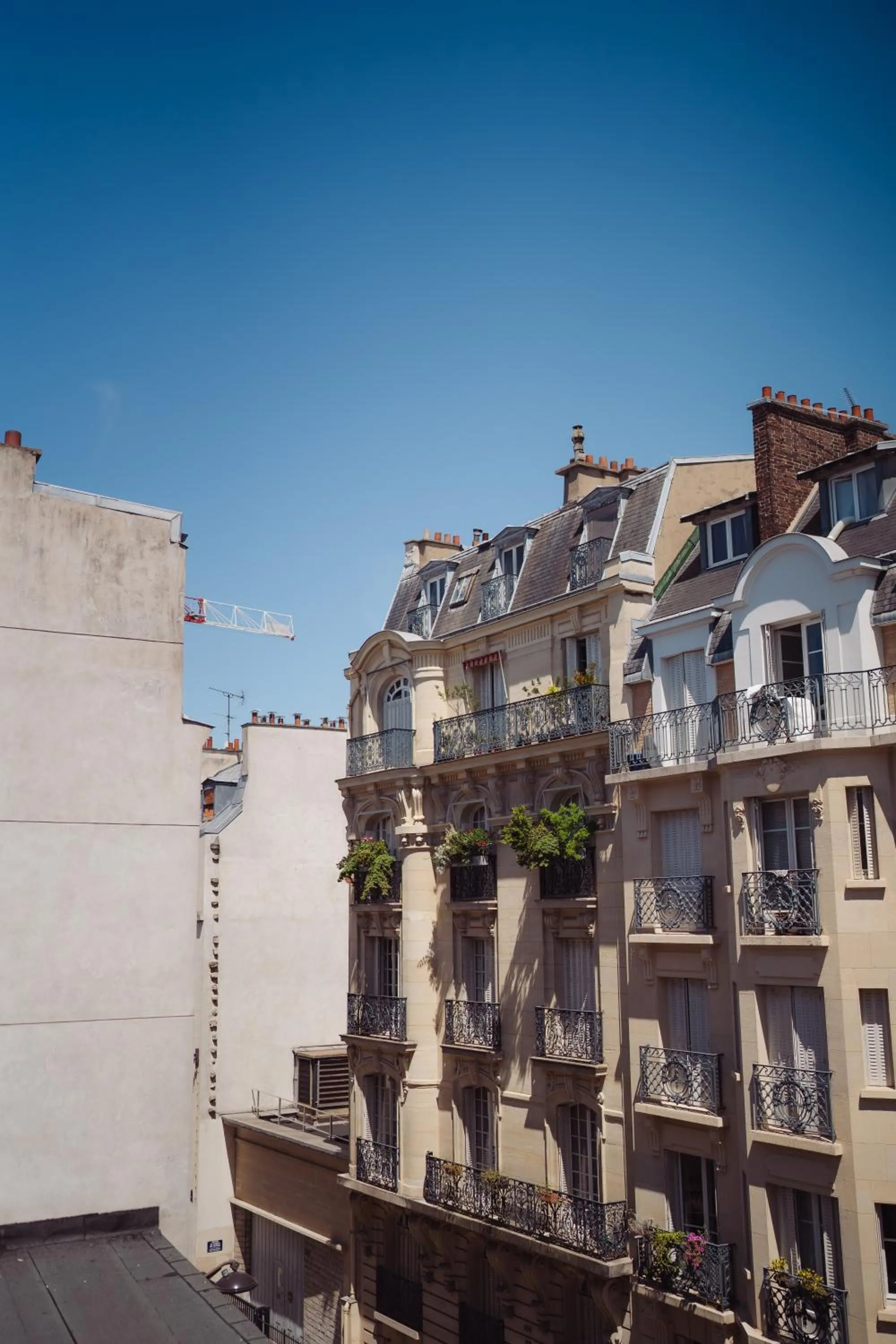 City view in LALA Hôtel