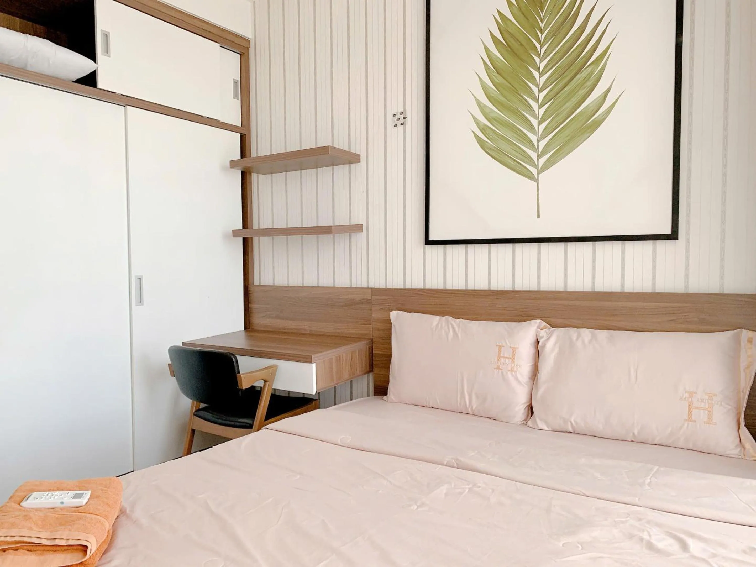 Bed in The Sun Avenue Serviced Apartment