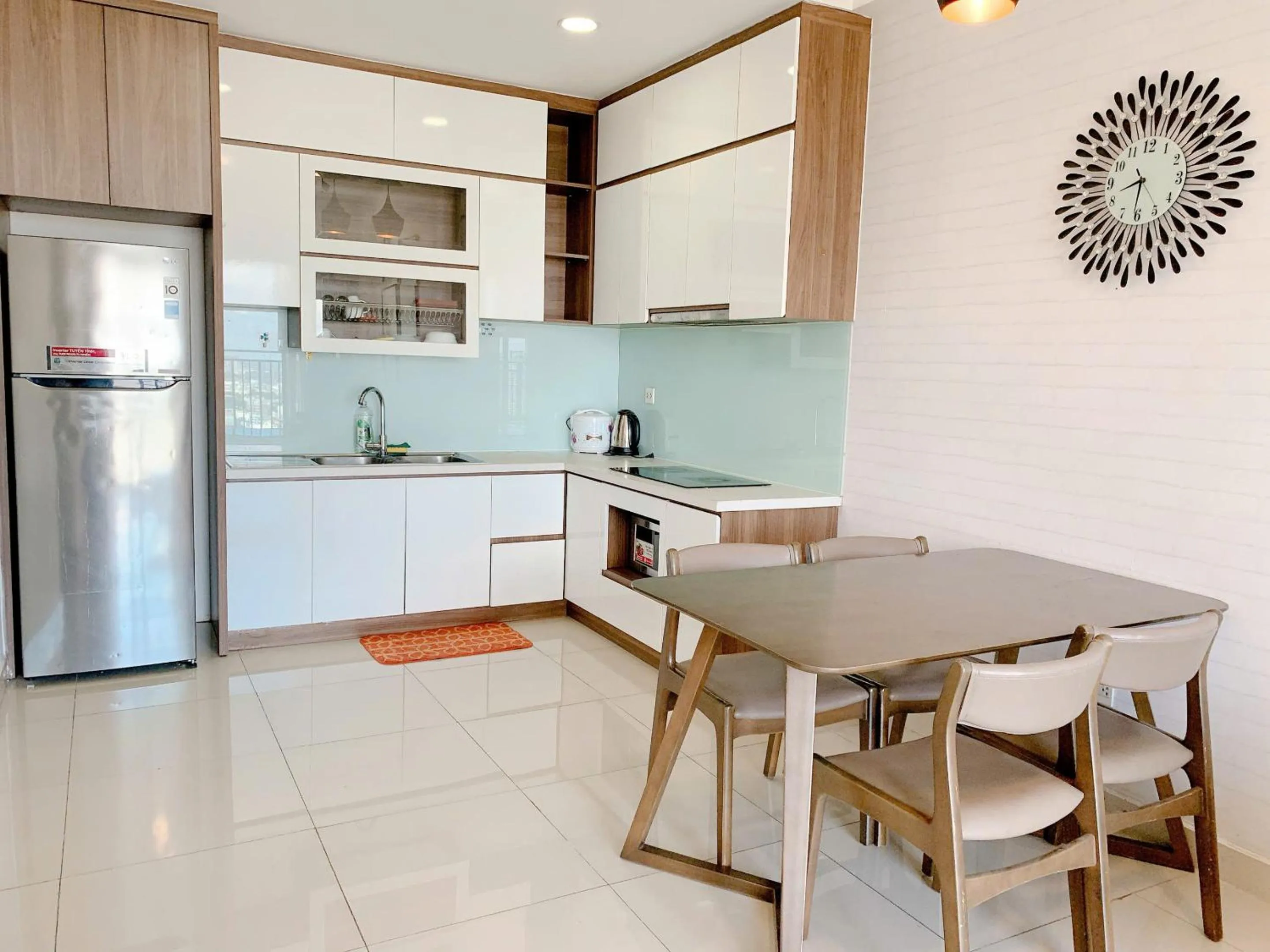 Kitchen or kitchenette in The Sun Avenue Serviced Apartment