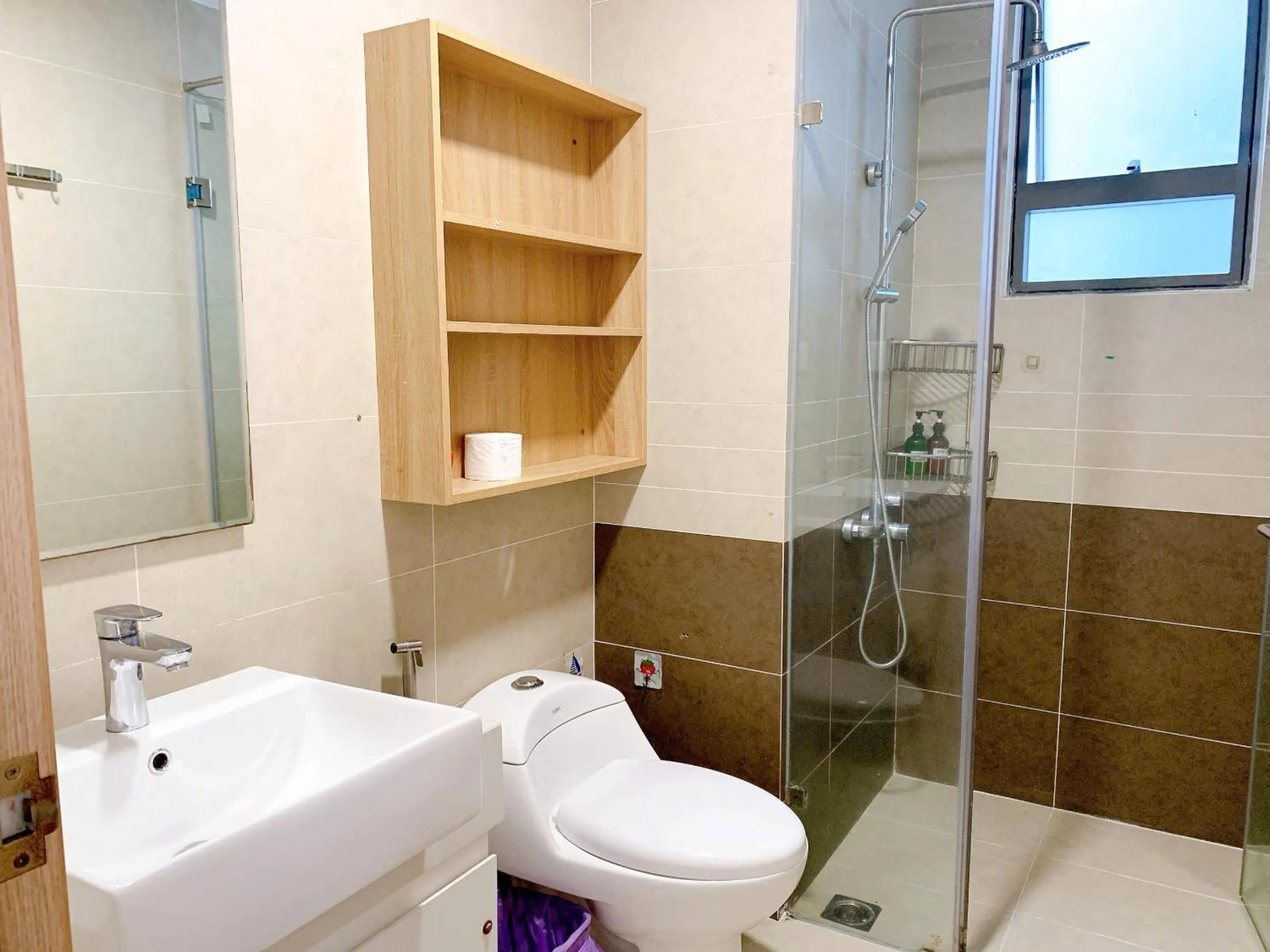 Shower in The Sun Avenue Serviced Apartment