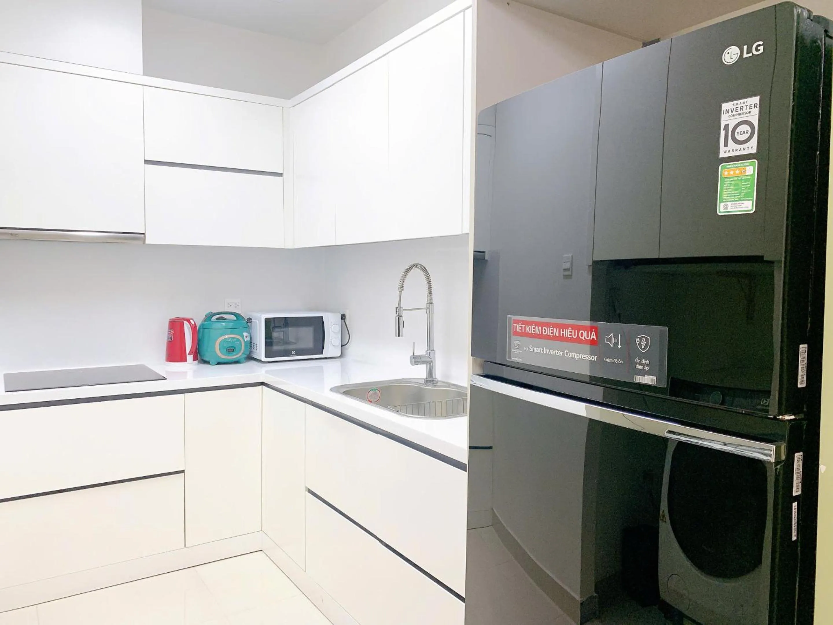 Kitchen or kitchenette in The Sun Avenue Serviced Apartment