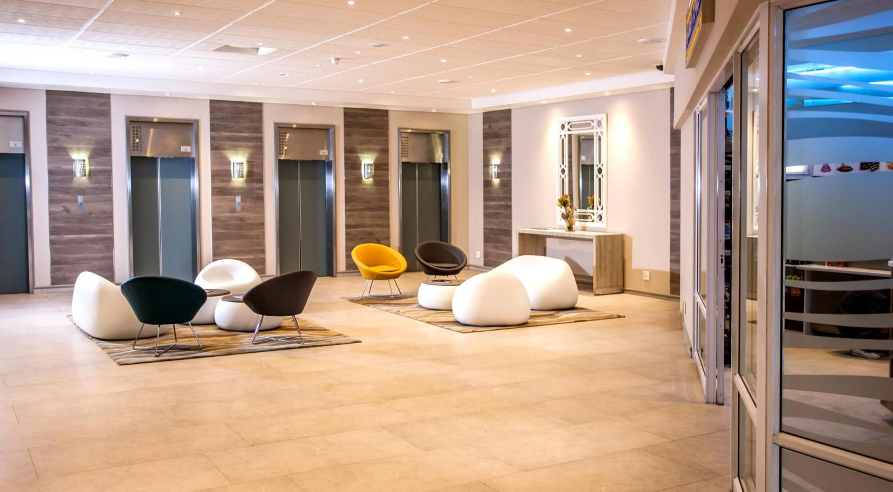 Garden Court South Beach