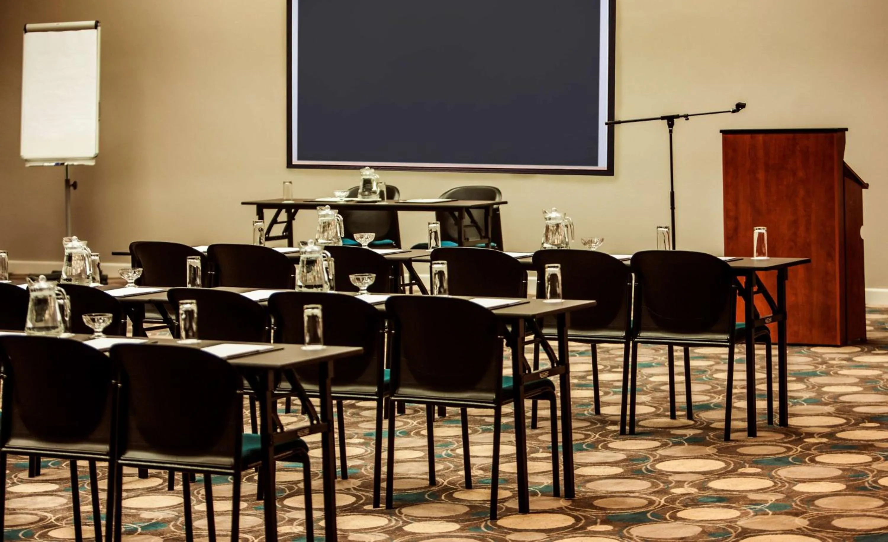 Meeting/conference room in Garden Court South Beach