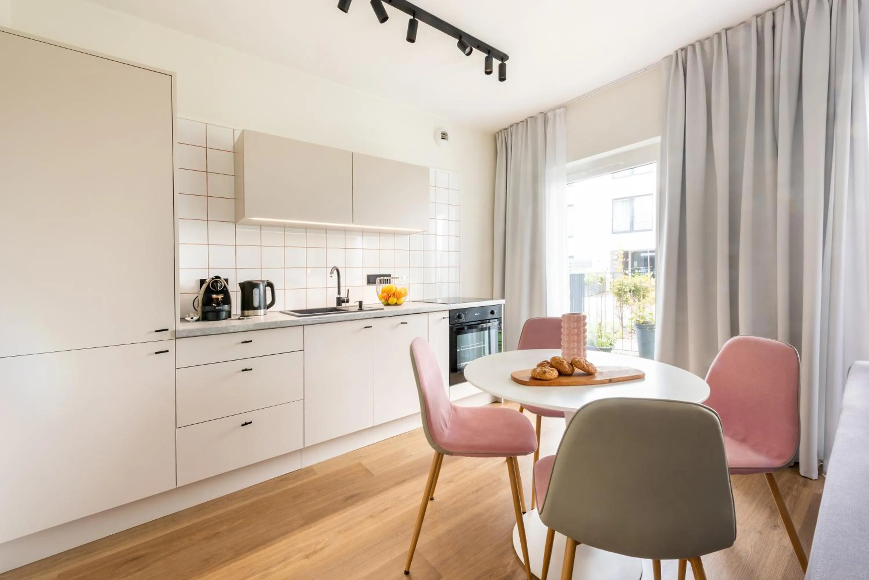 Kitchen or kitchenette in apartamenty-wroc Kurkowa 14