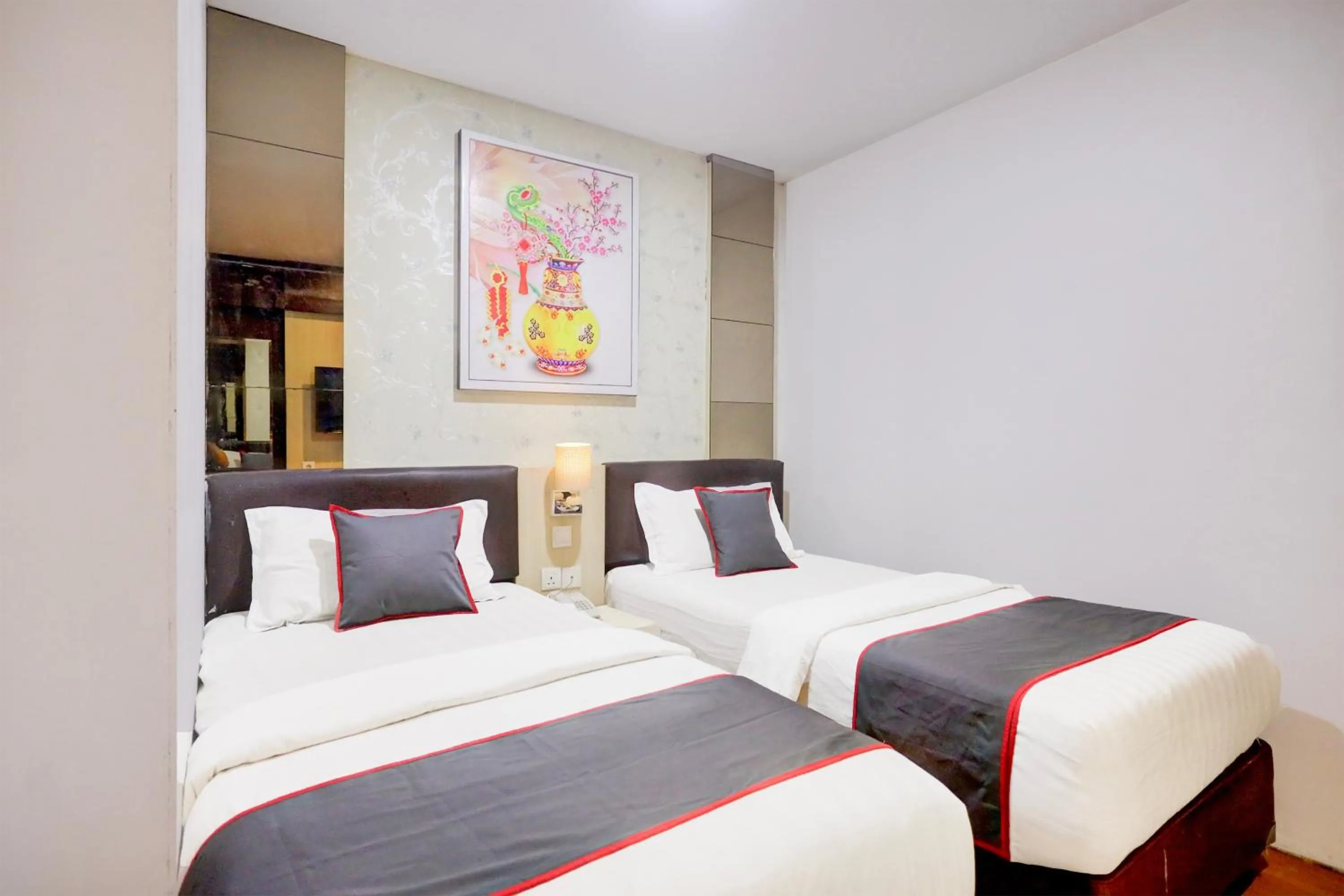 Bedroom, Bed in Townhouse Oak Batam near Grand Batam Mall formerly Lucky Star Hotel