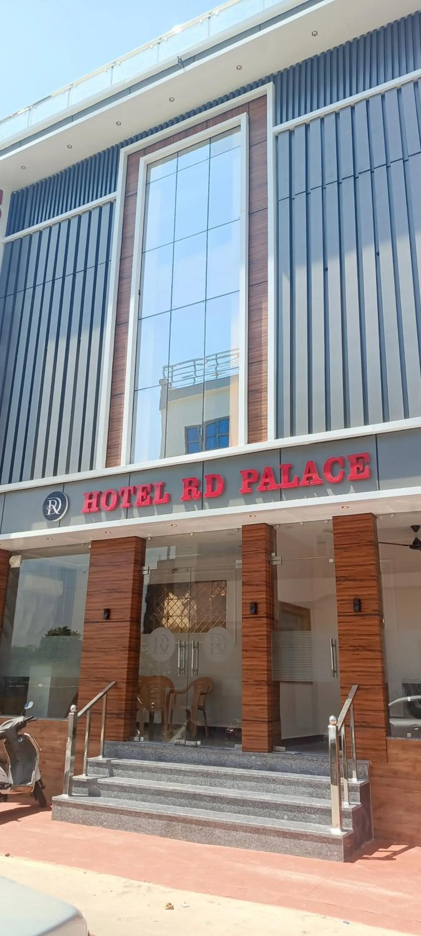 Property building in Hotel RD Palace