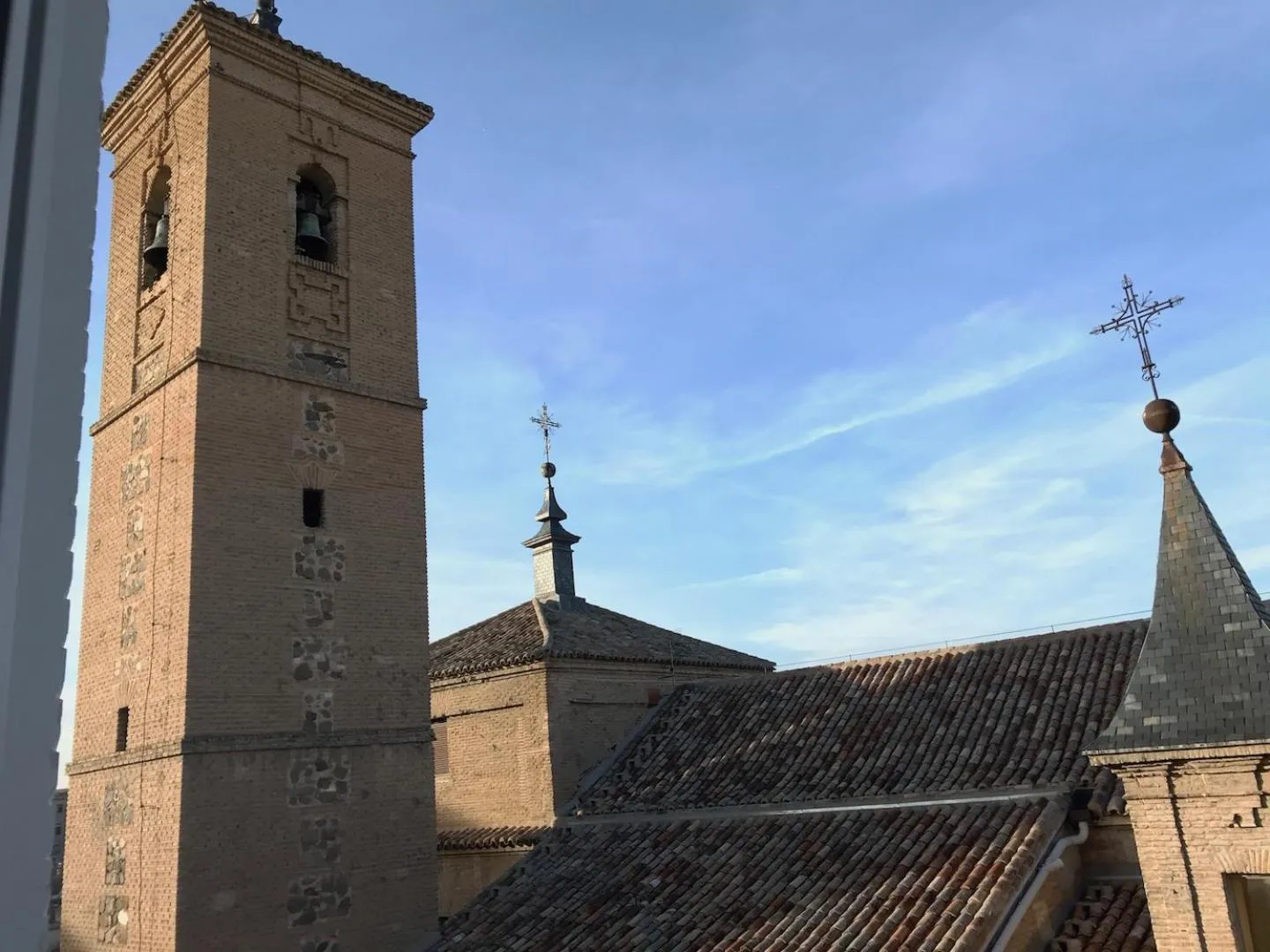 City view in Oasis Backpackers' Toledo