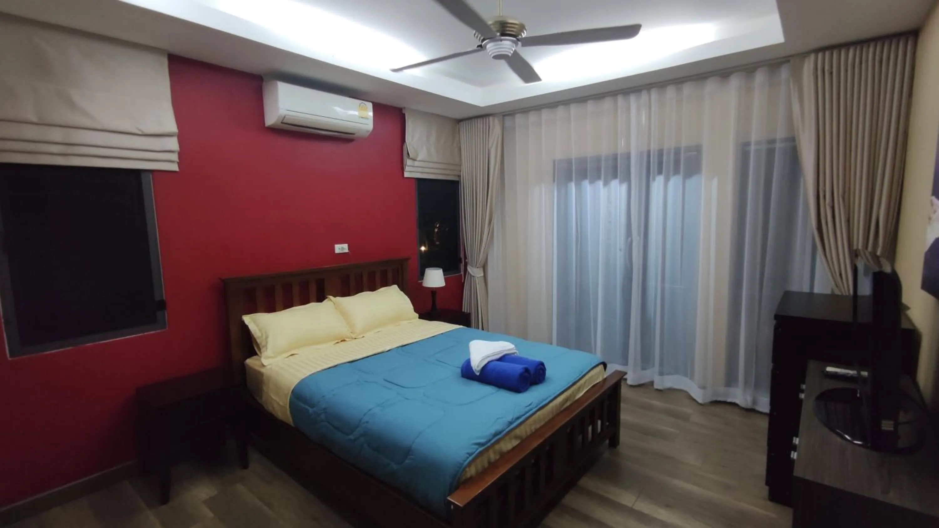 Bed in Villa Whitney