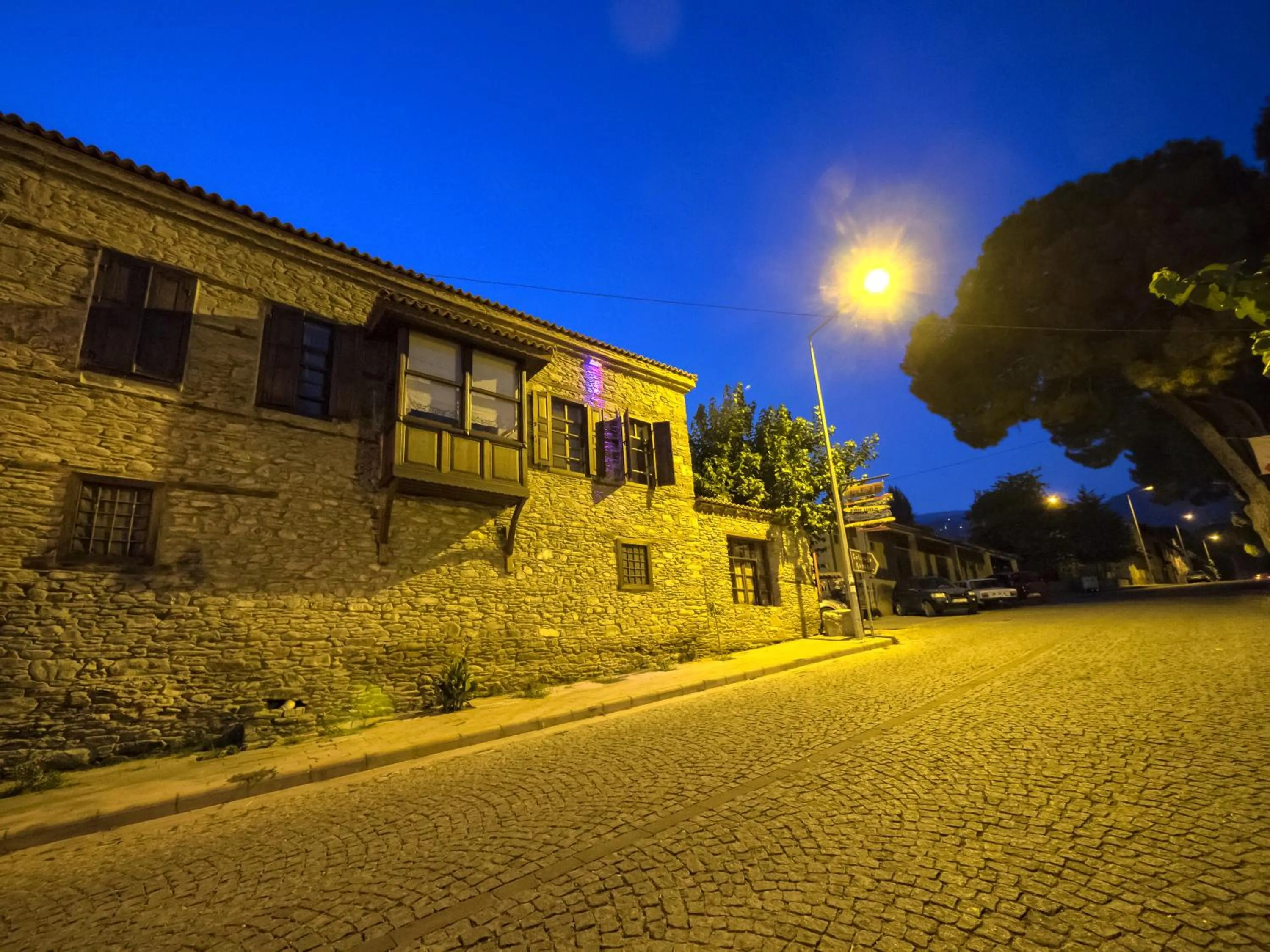 Facade/entrance in Birgi Hotel Saliha Hanim Tas Konak