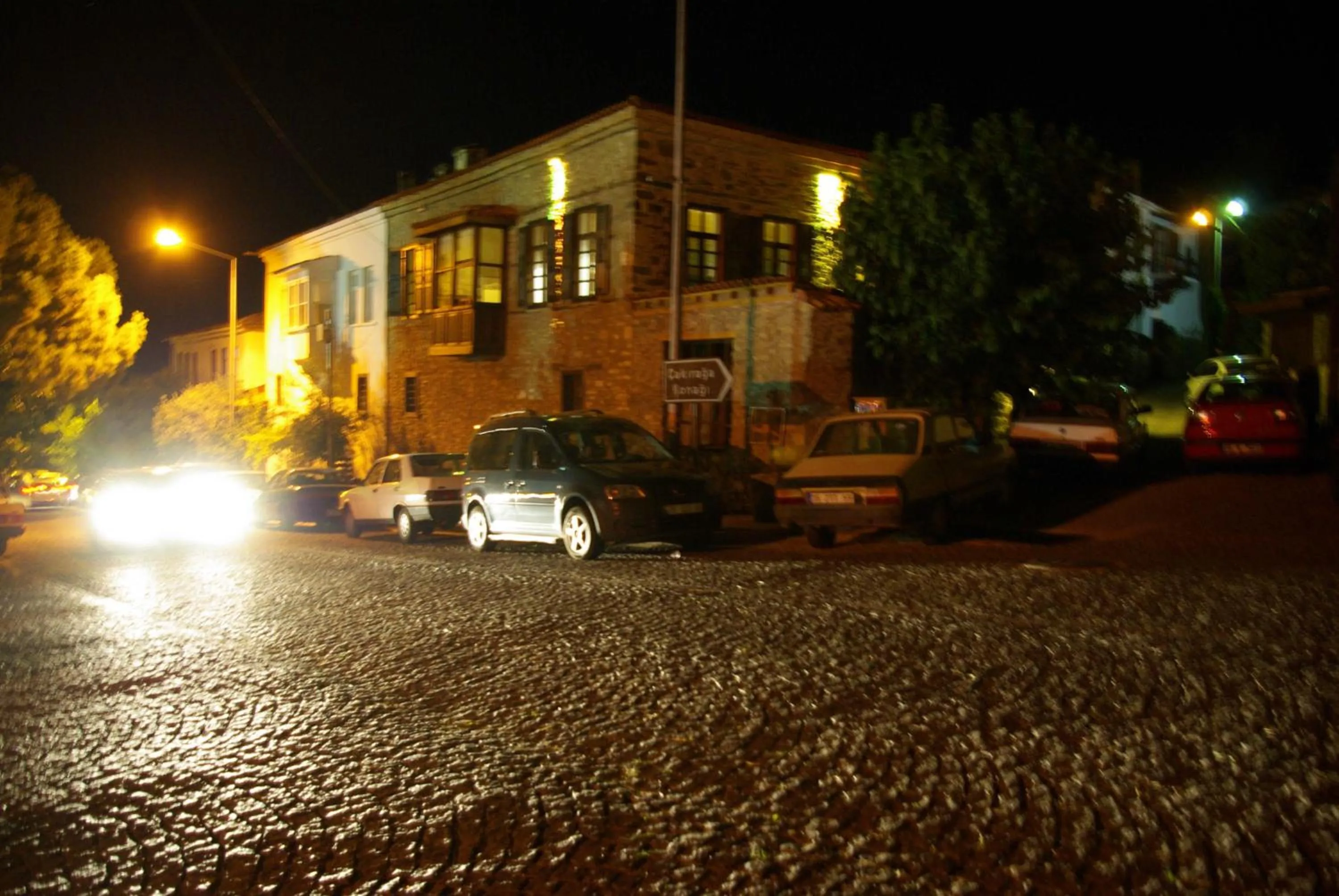 Facade/entrance in Birgi Hotel Saliha Hanim Tas Konak
