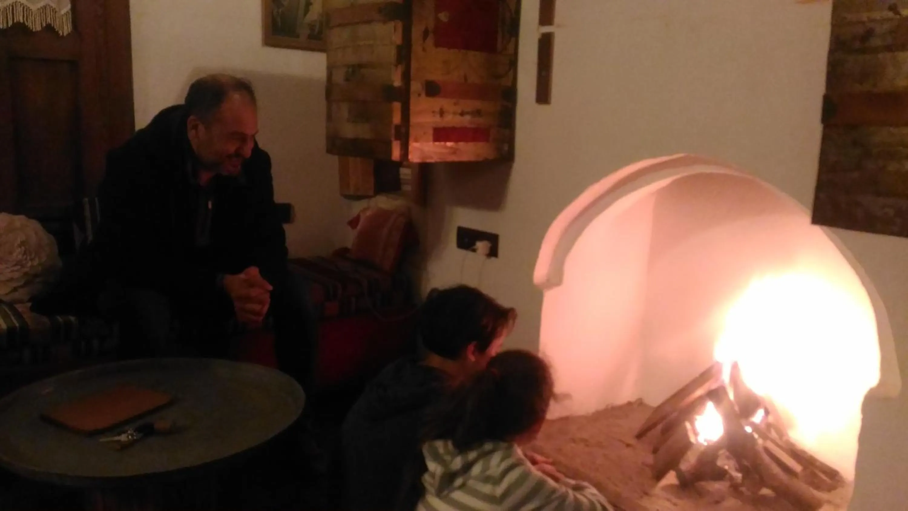 Evening entertainment in Birgi Hotel Saliha Hanim Tas Konak