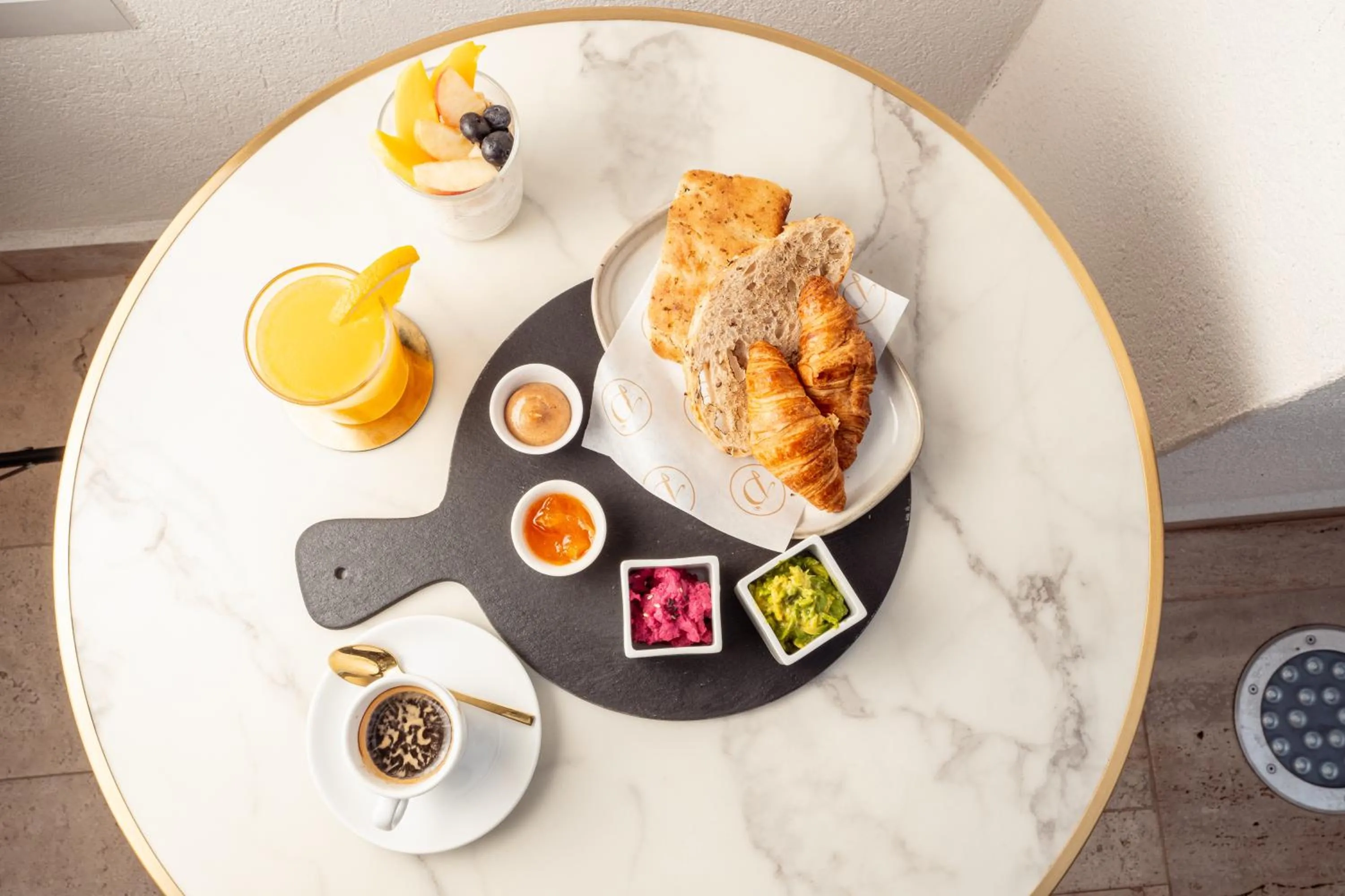 Food in Casa D'Agostino