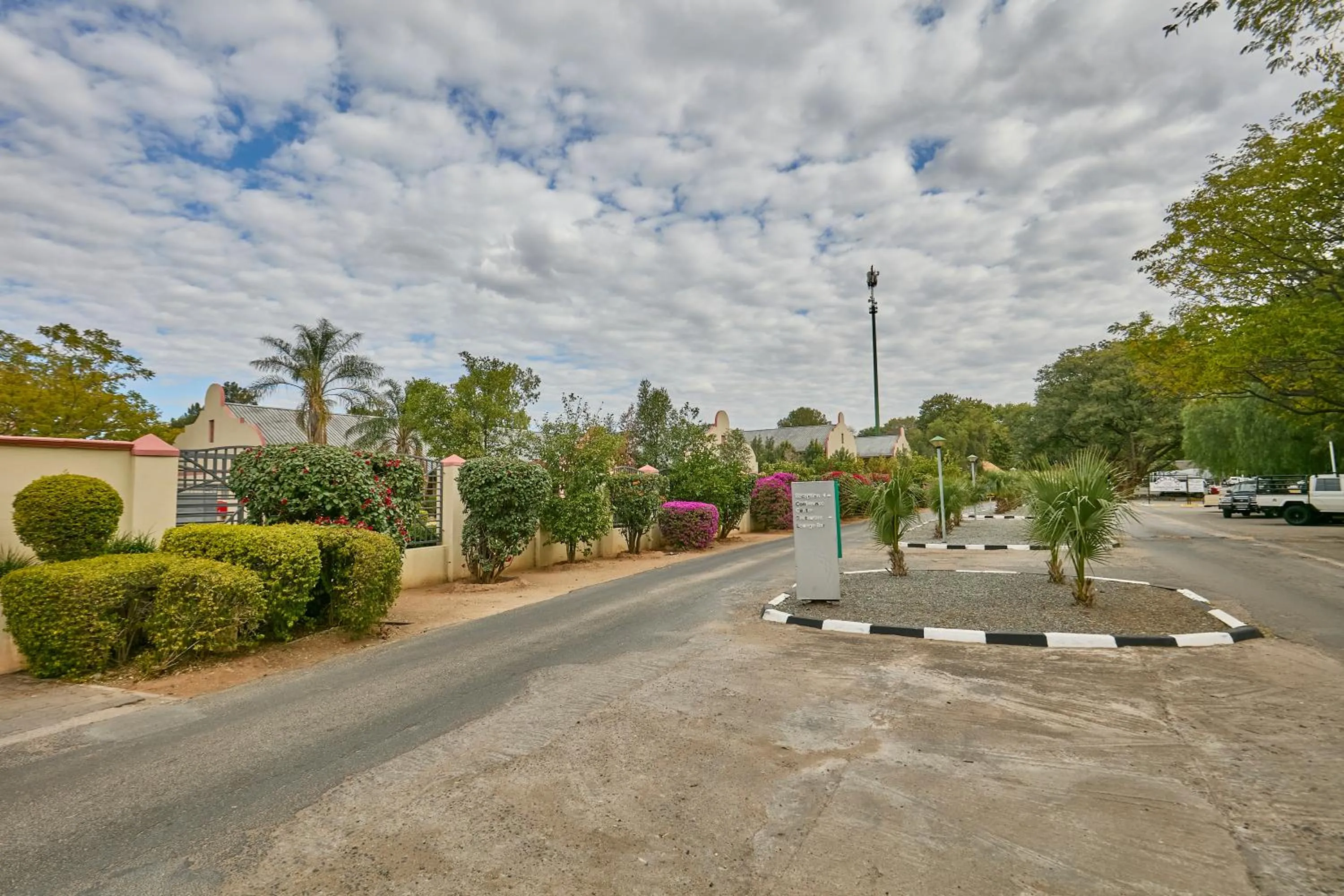 Facade/entrance in Cresta Marang Gardens Hotel