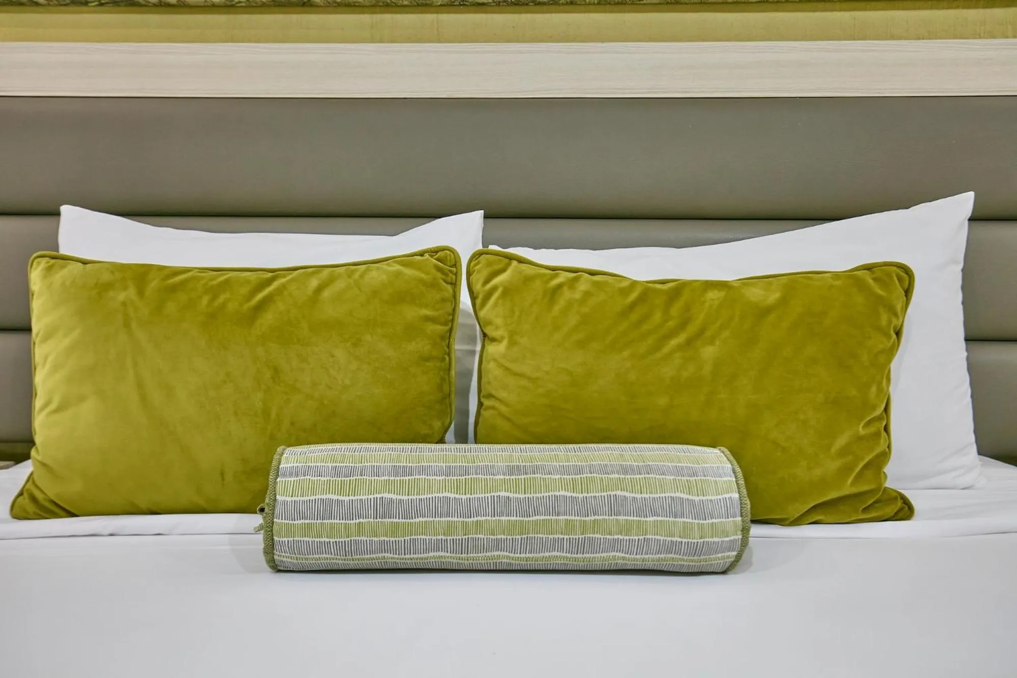 Bedroom in Cresta Marang Gardens Hotel