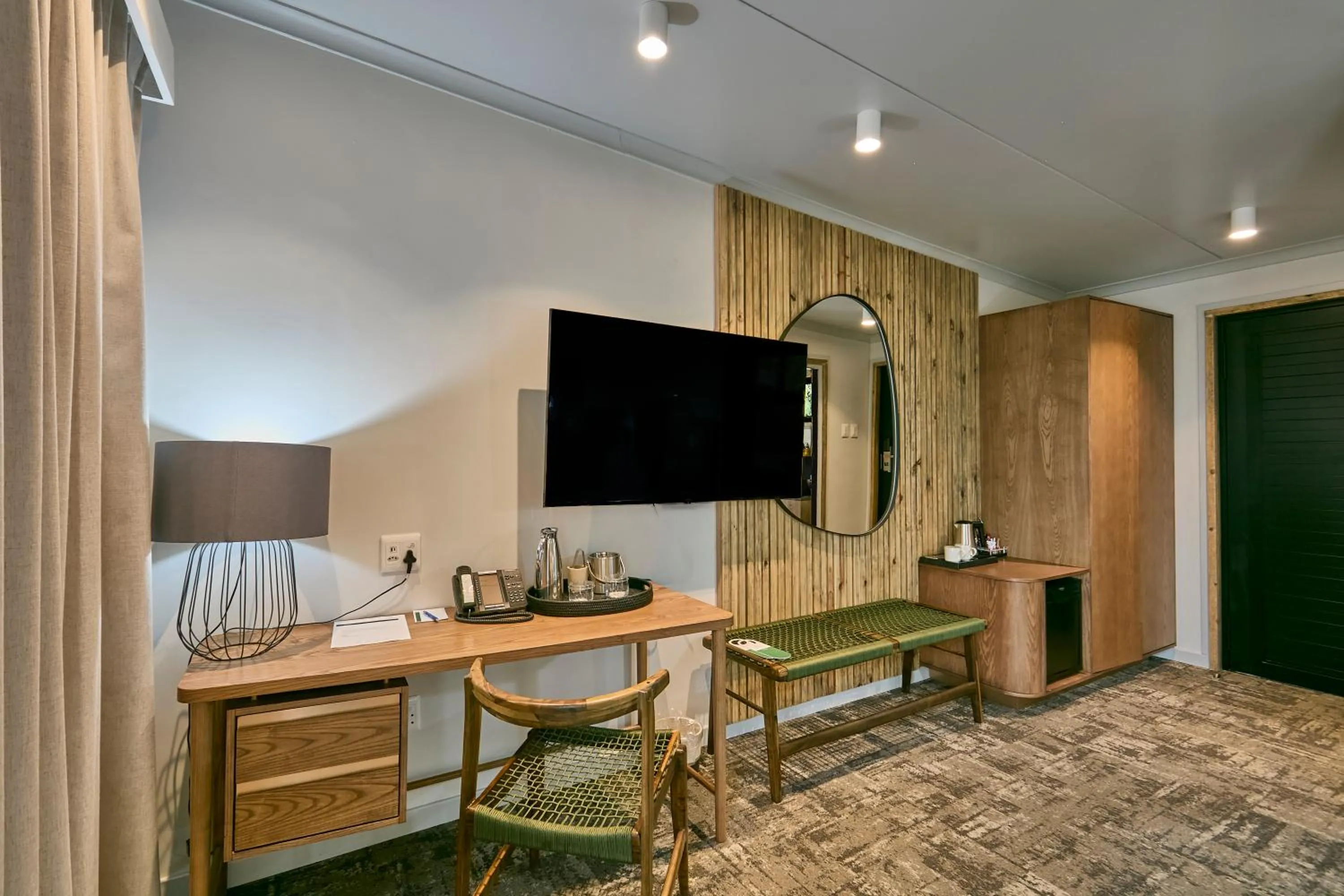 TV and multimedia in Cresta Marang Gardens Hotel